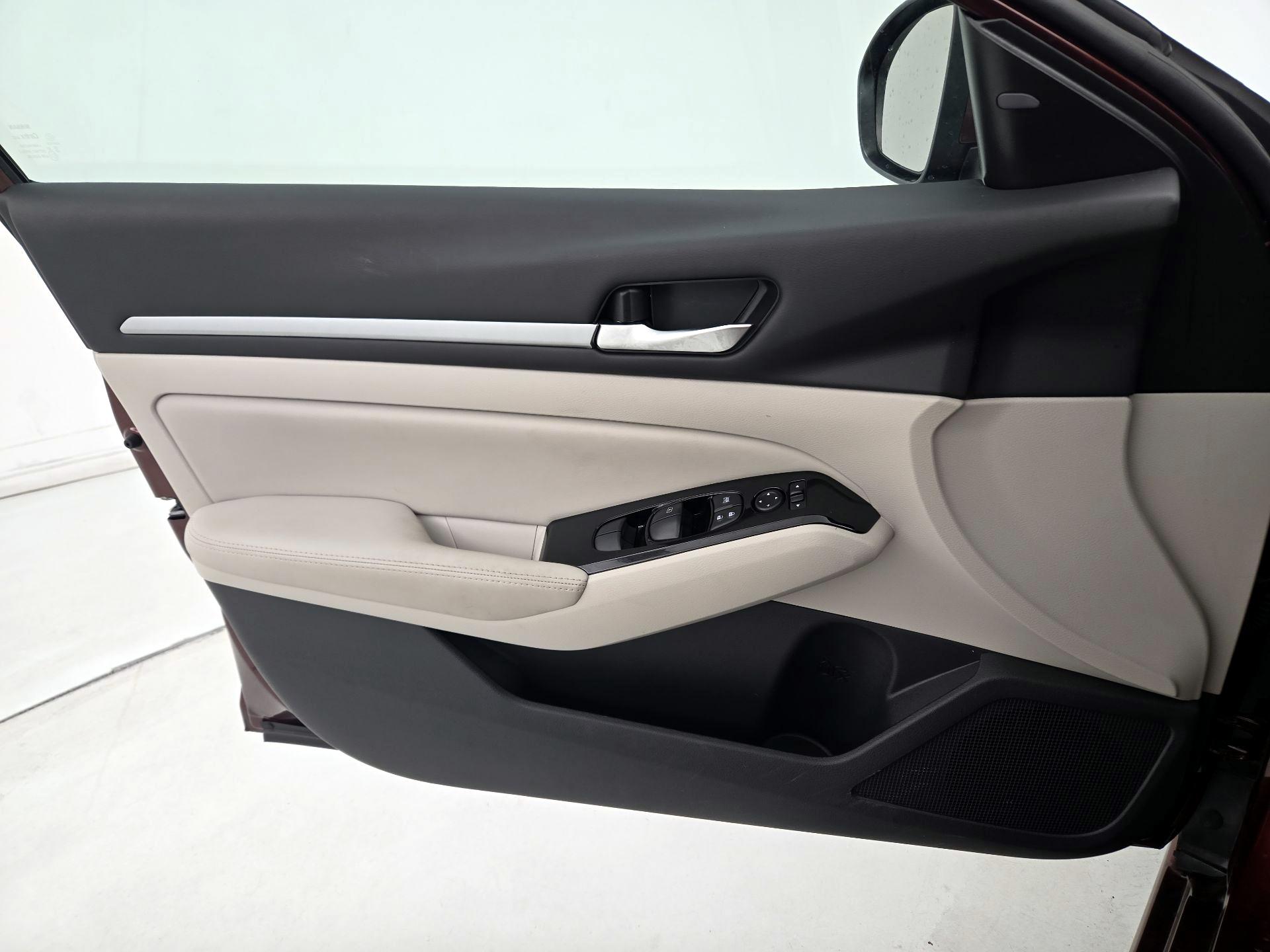 Thumbnail: 2023 Nissan Altima - 12