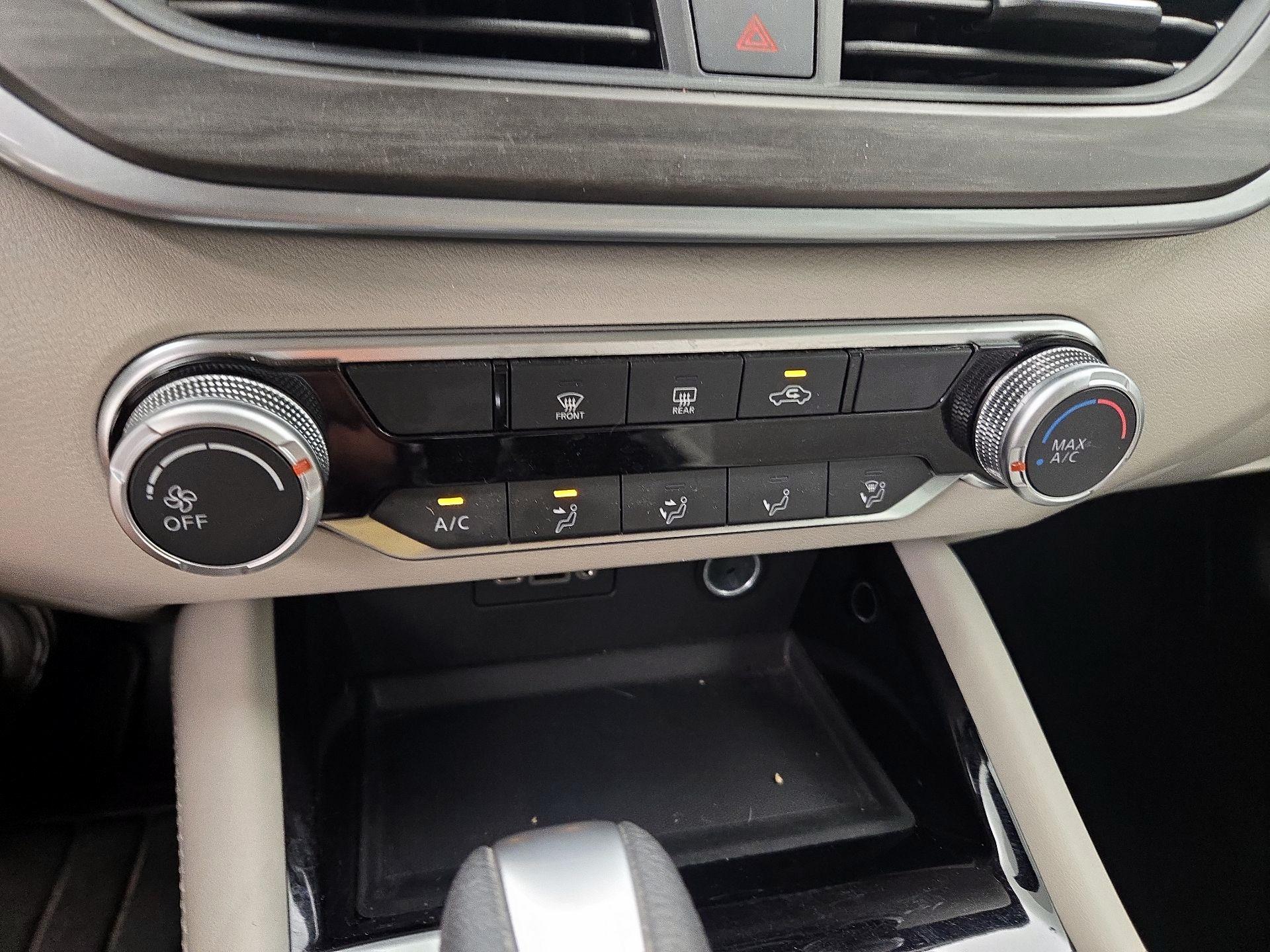 Thumbnail: 2023 Nissan Altima - 16