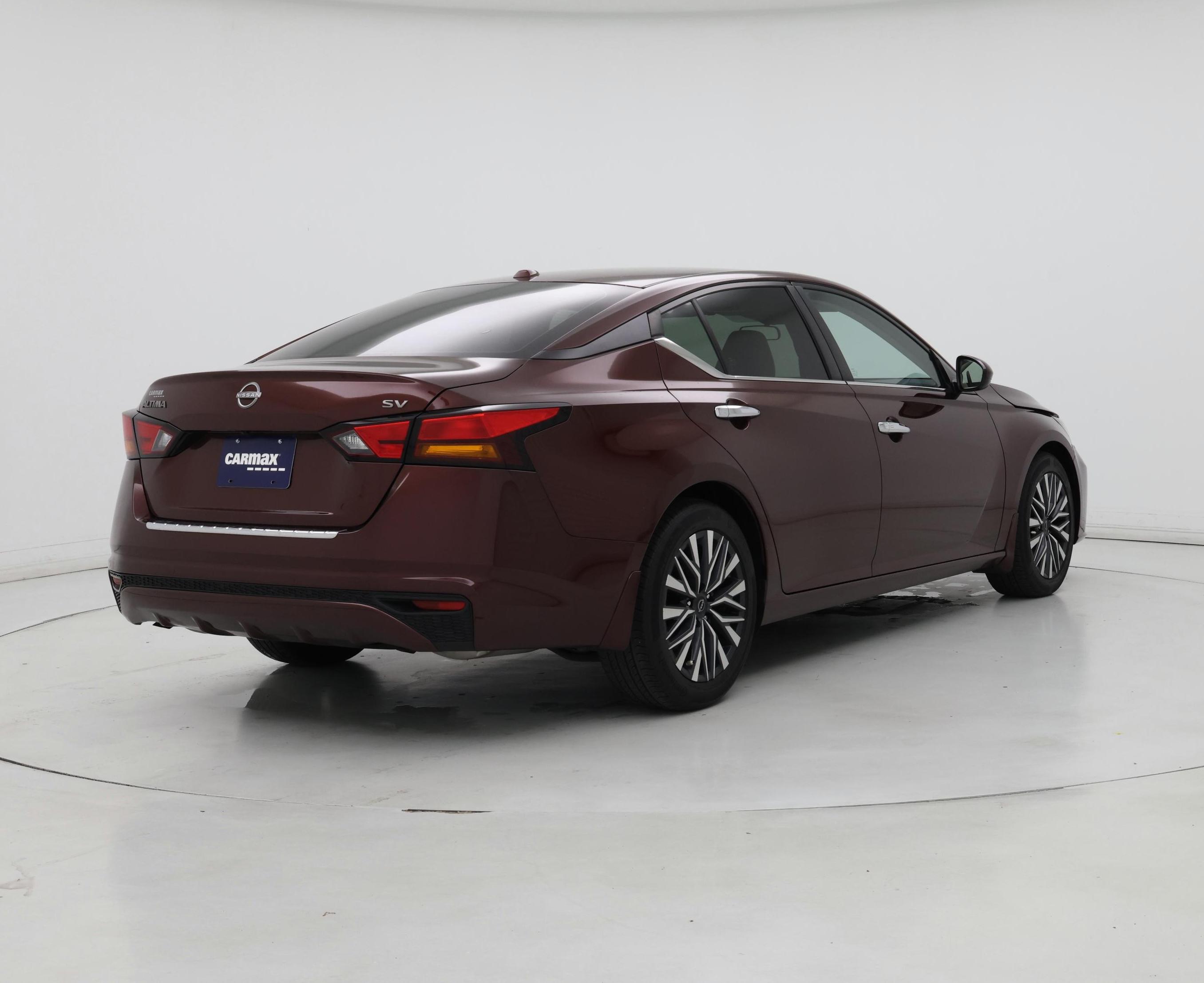 Thumbnail: 2023 Nissan Altima - 8