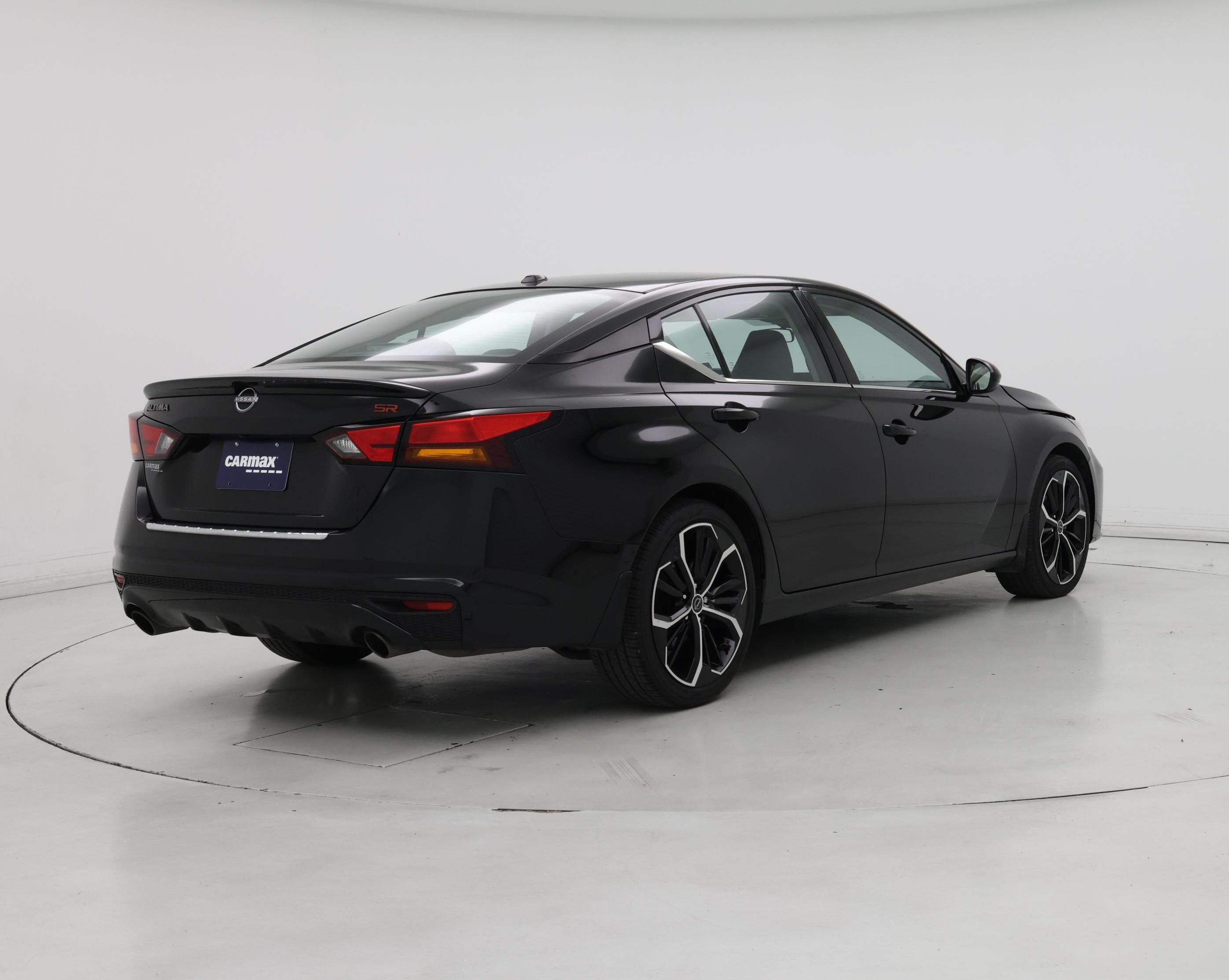 Thumbnail: 2023 Nissan Altima - 8