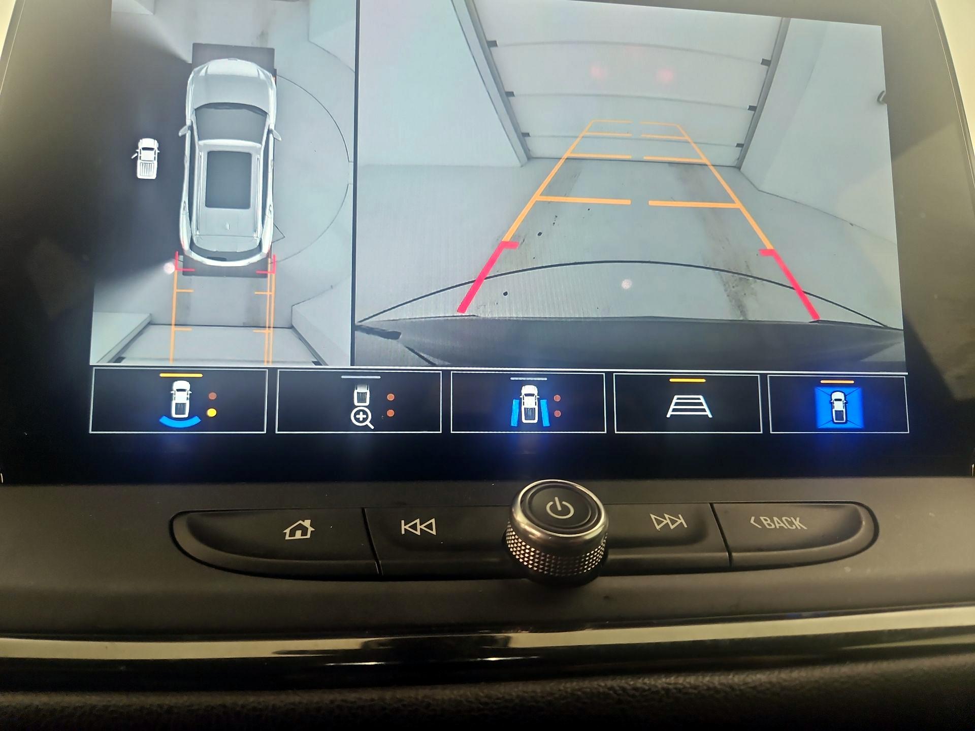 Thumbnail: 2023 Chevrolet Blazer - 15