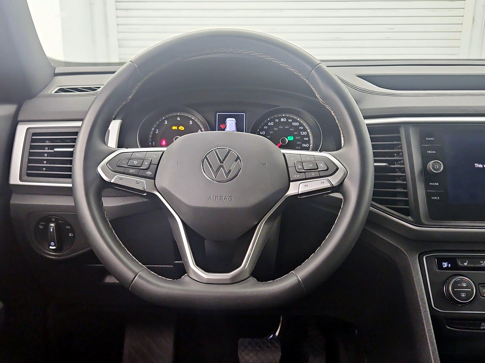 Thumbnail: 2021 Volkswagen Atlas - 10