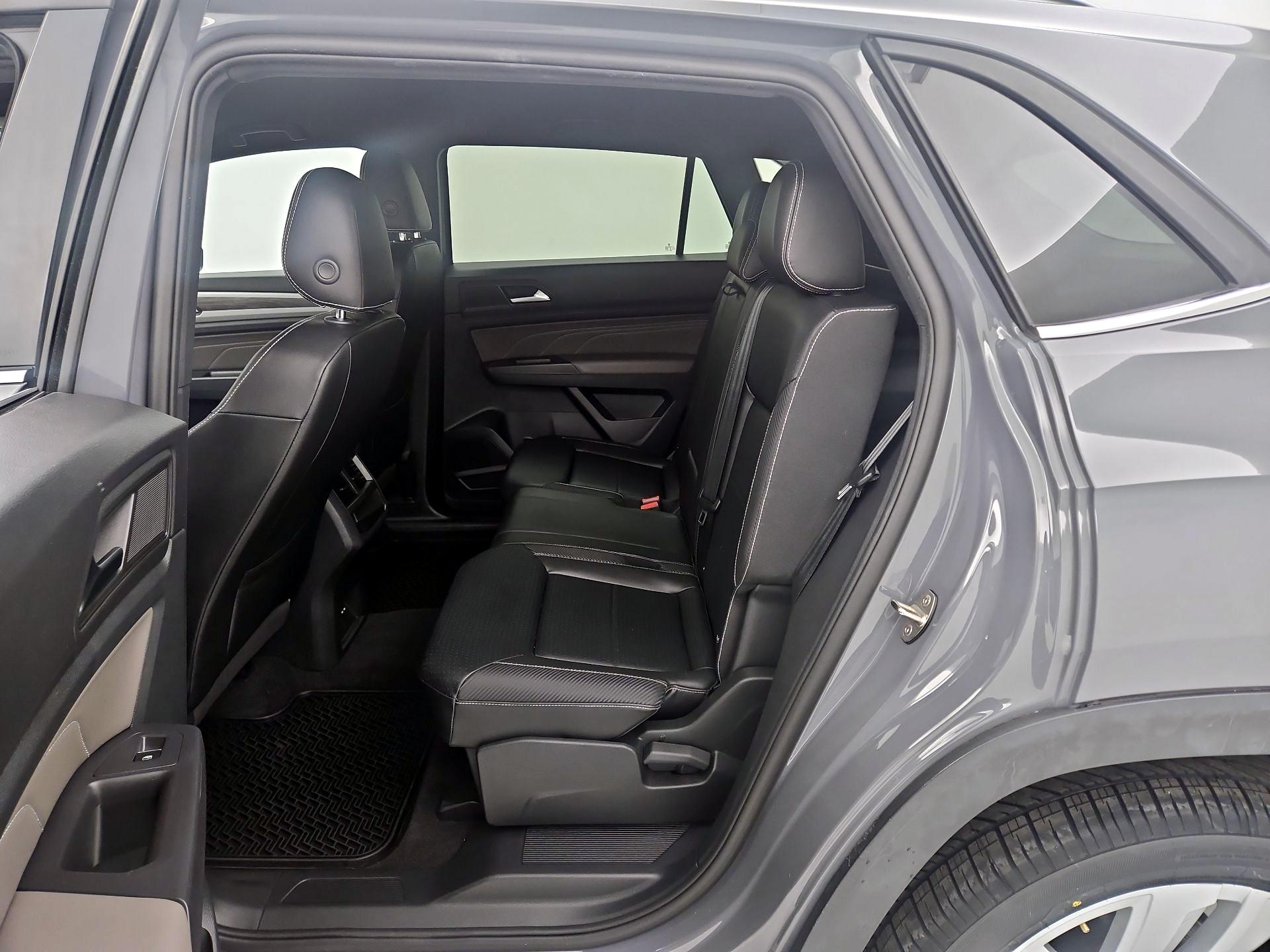 Thumbnail: 2021 Volkswagen Atlas - 19