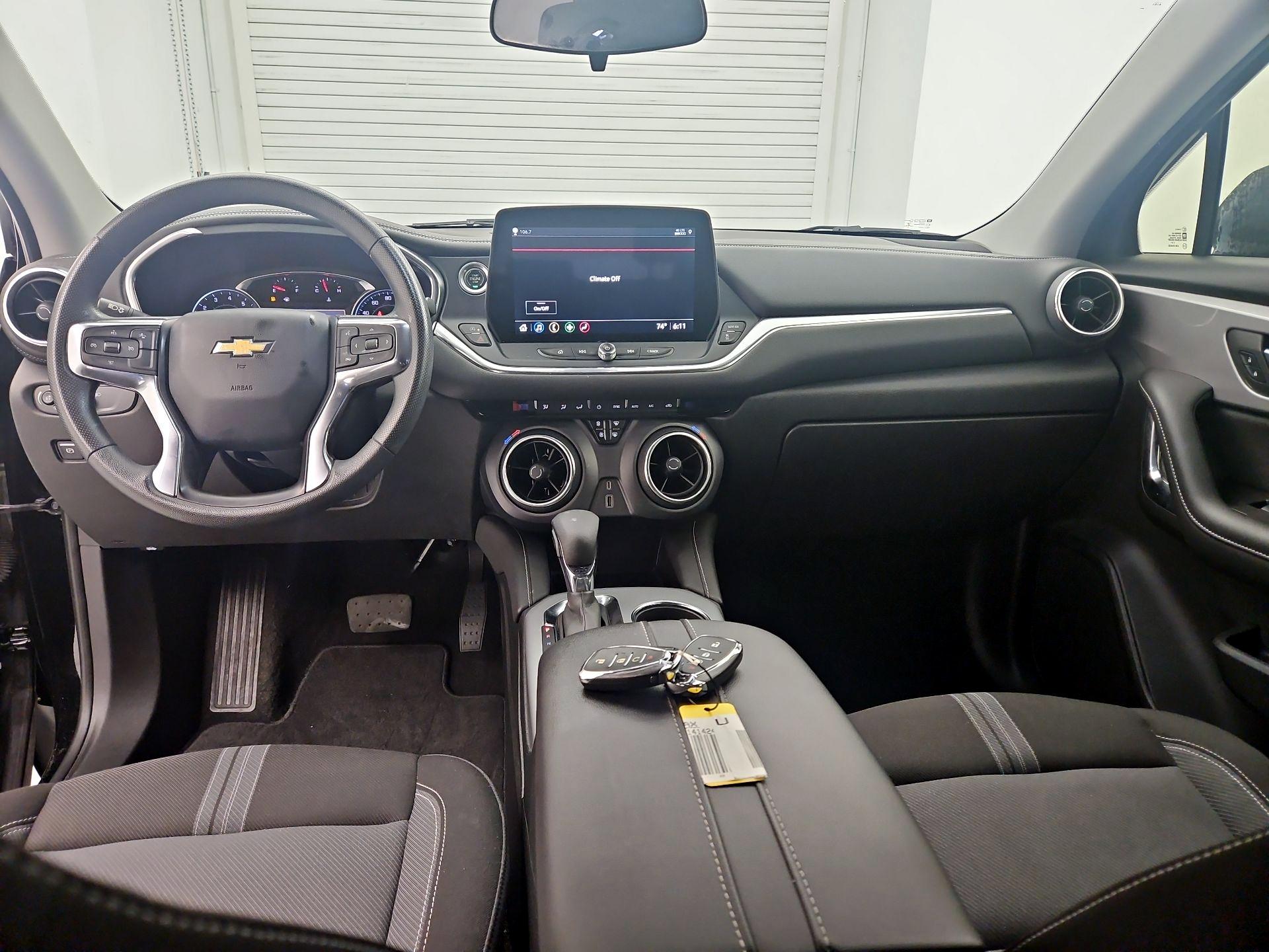 Thumbnail: 2023 Chevrolet Blazer - 9