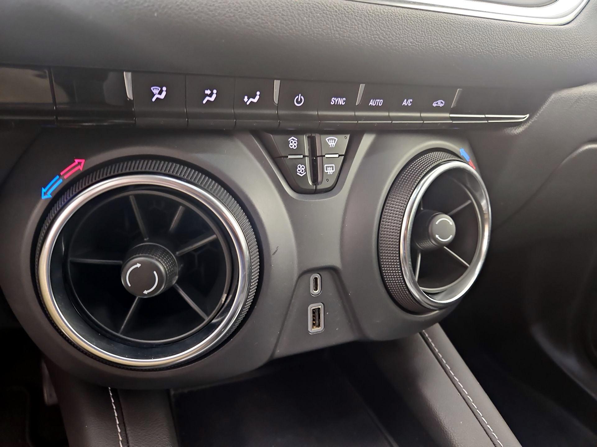 Thumbnail: 2023 Chevrolet Blazer - 16