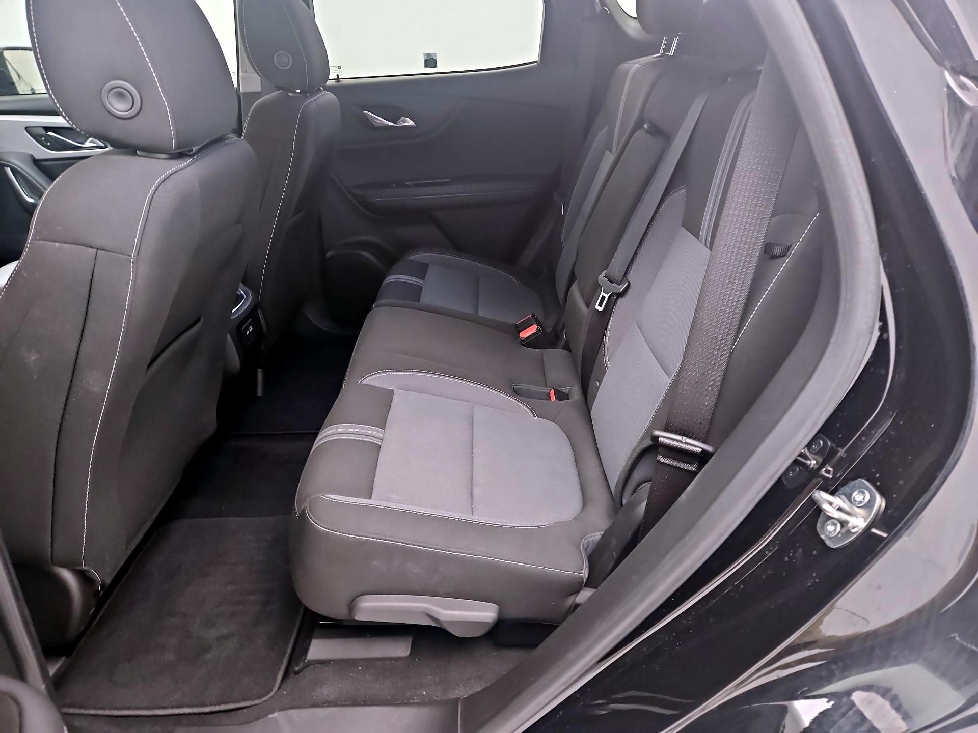 Thumbnail: 2023 Chevrolet Blazer - 19