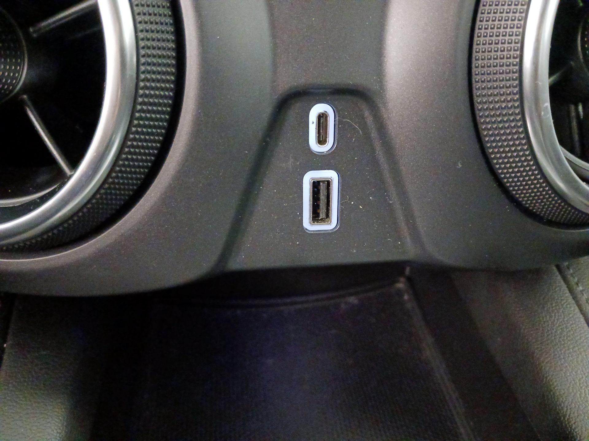 Thumbnail: 2020 Chevrolet Blazer - 18