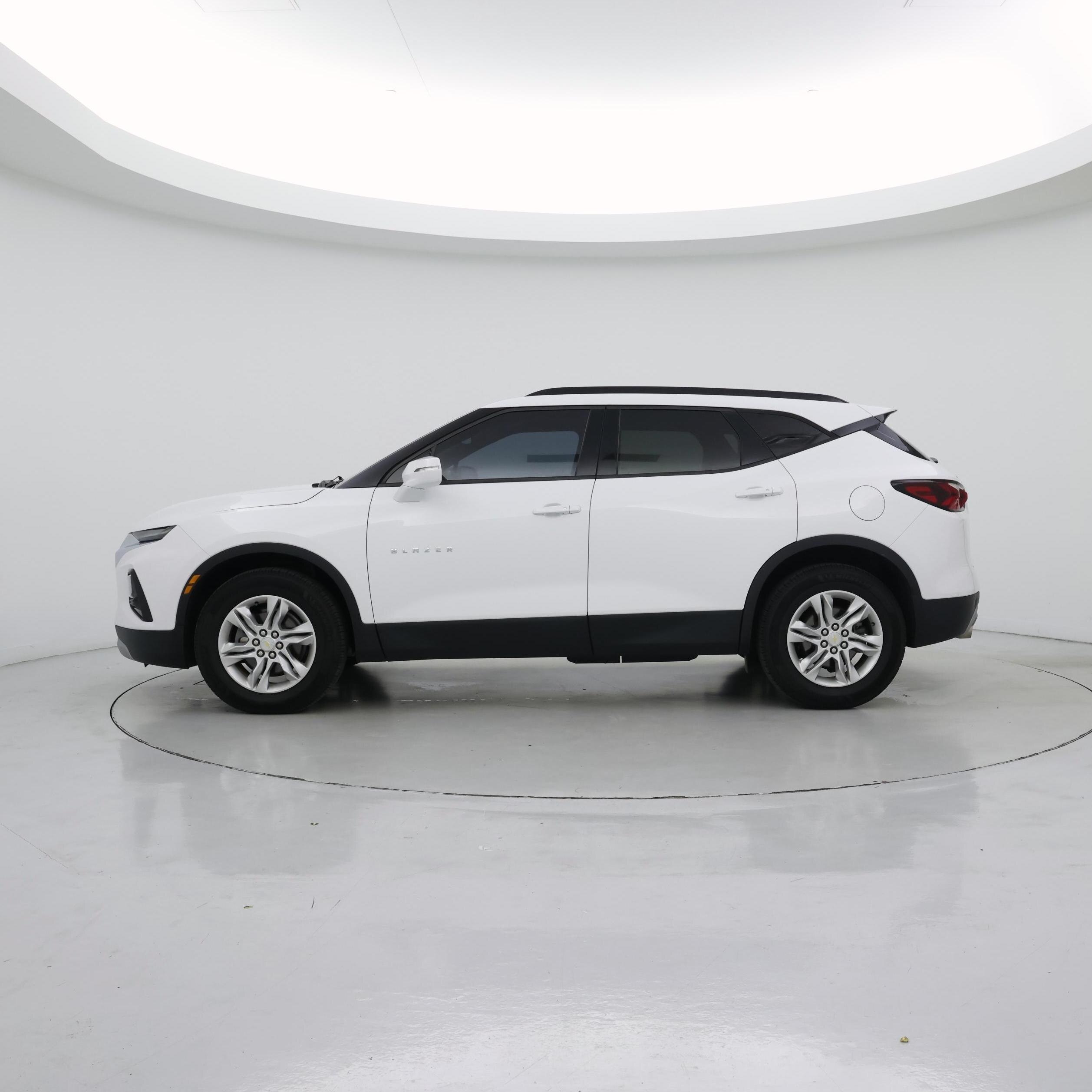 Thumbnail: 2020 Chevrolet Blazer - 3