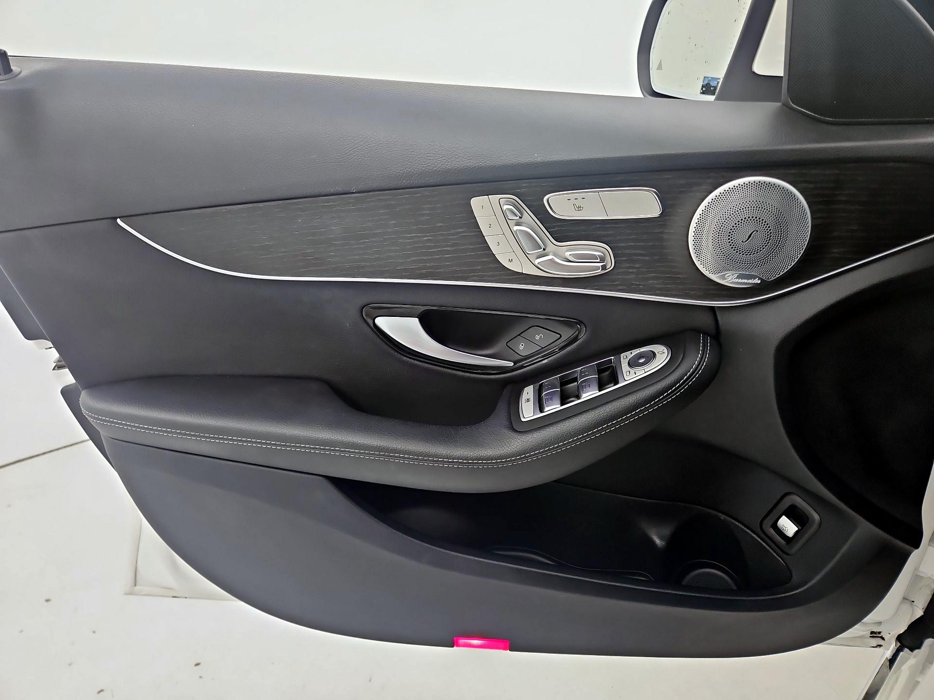 Thumbnail: 2021 Mercedes-Benz C-Class - 12