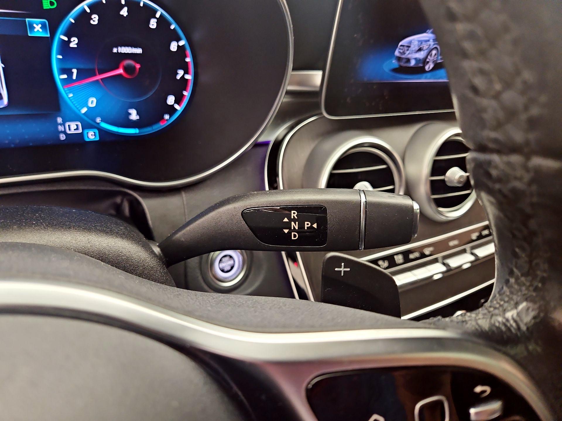 Thumbnail: 2021 Mercedes-Benz C-Class - 17