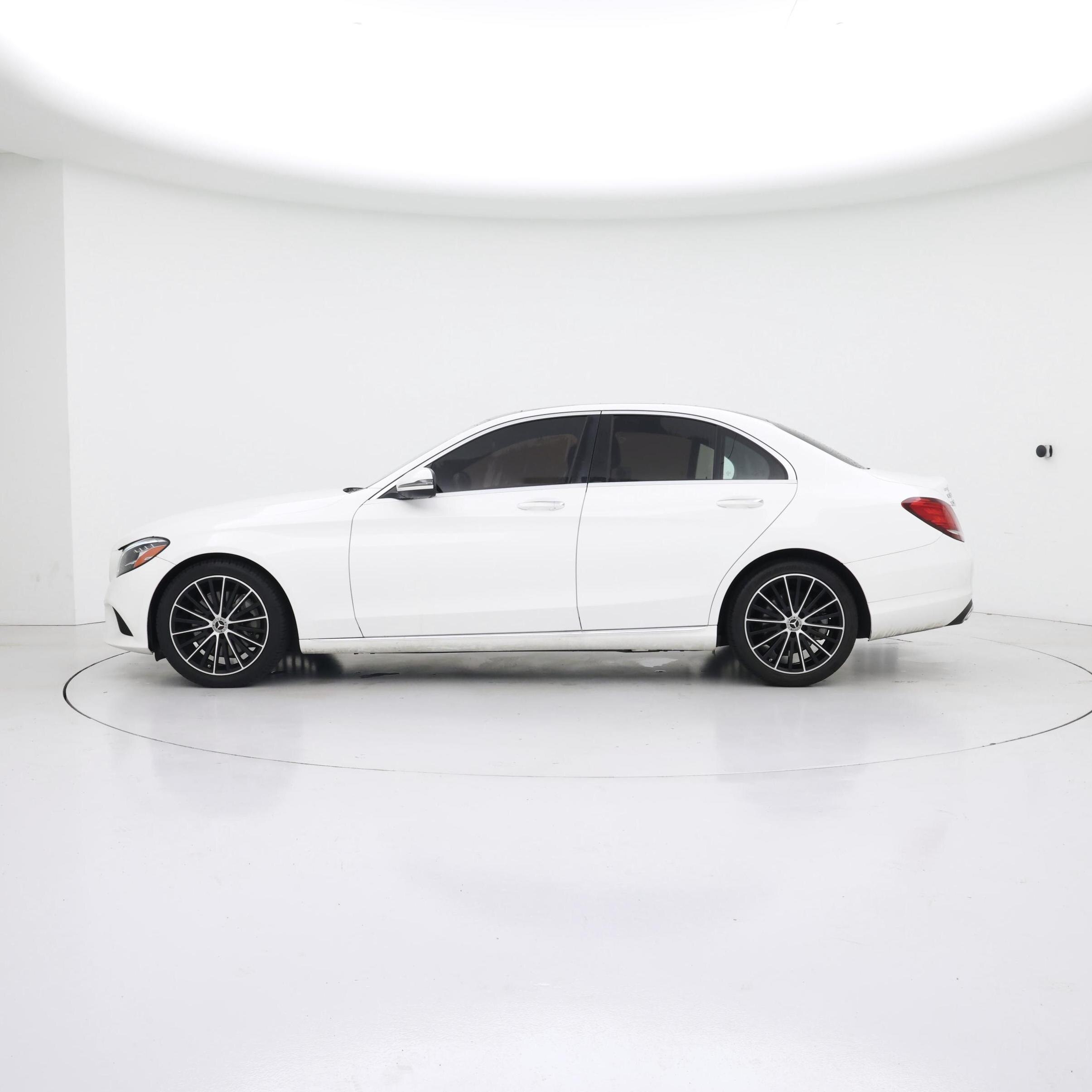 Thumbnail: 2021 Mercedes-Benz C-Class - 3