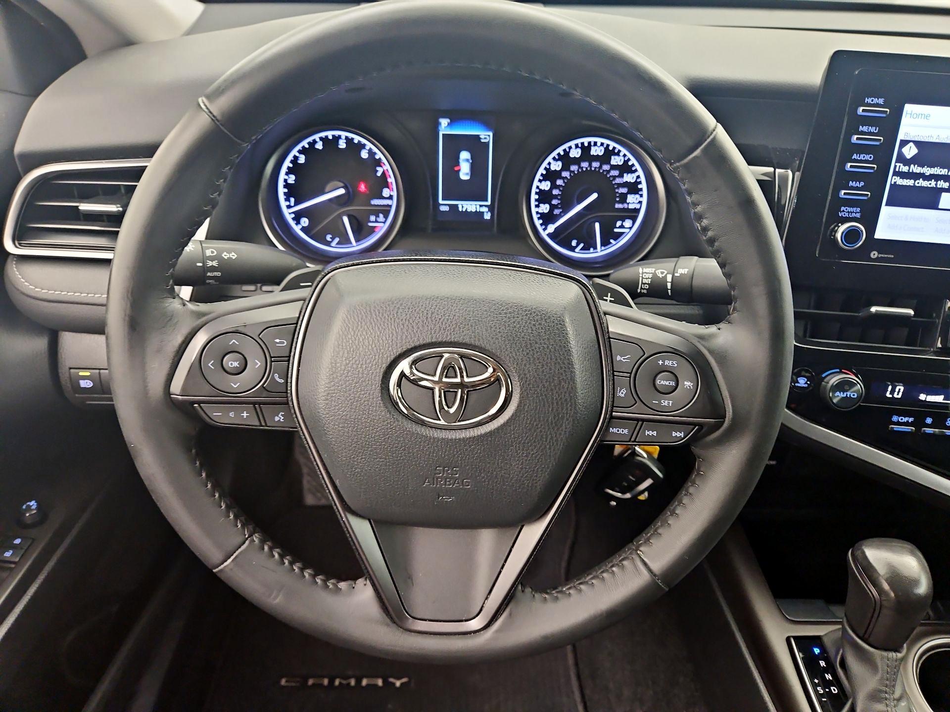 Thumbnail: 2023 Toyota Camry - 10