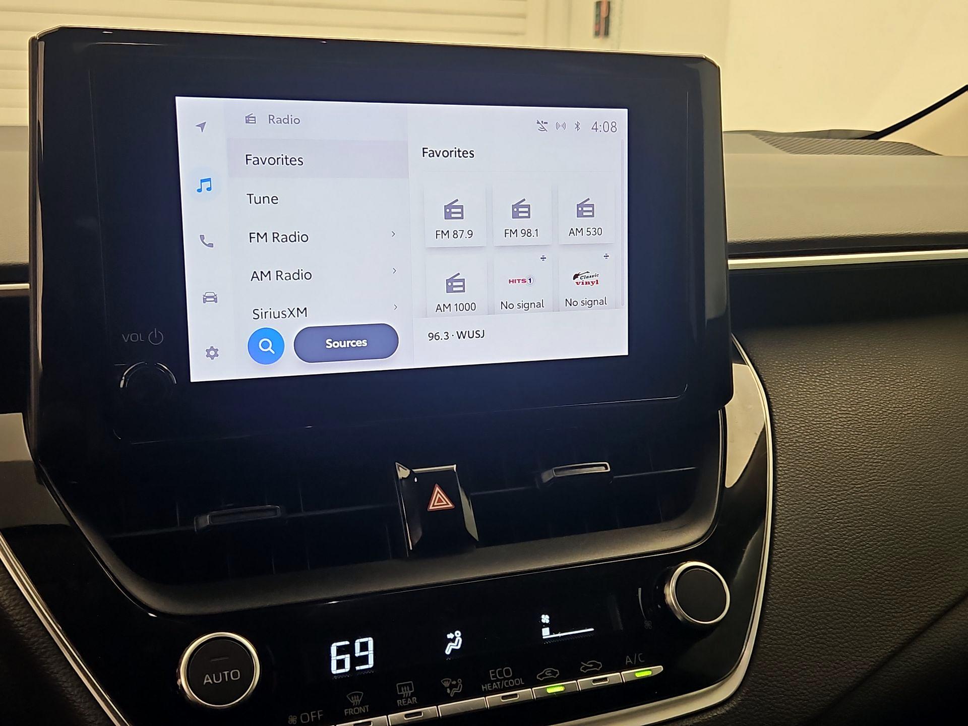 Thumbnail: 2023 Toyota Corolla - 15