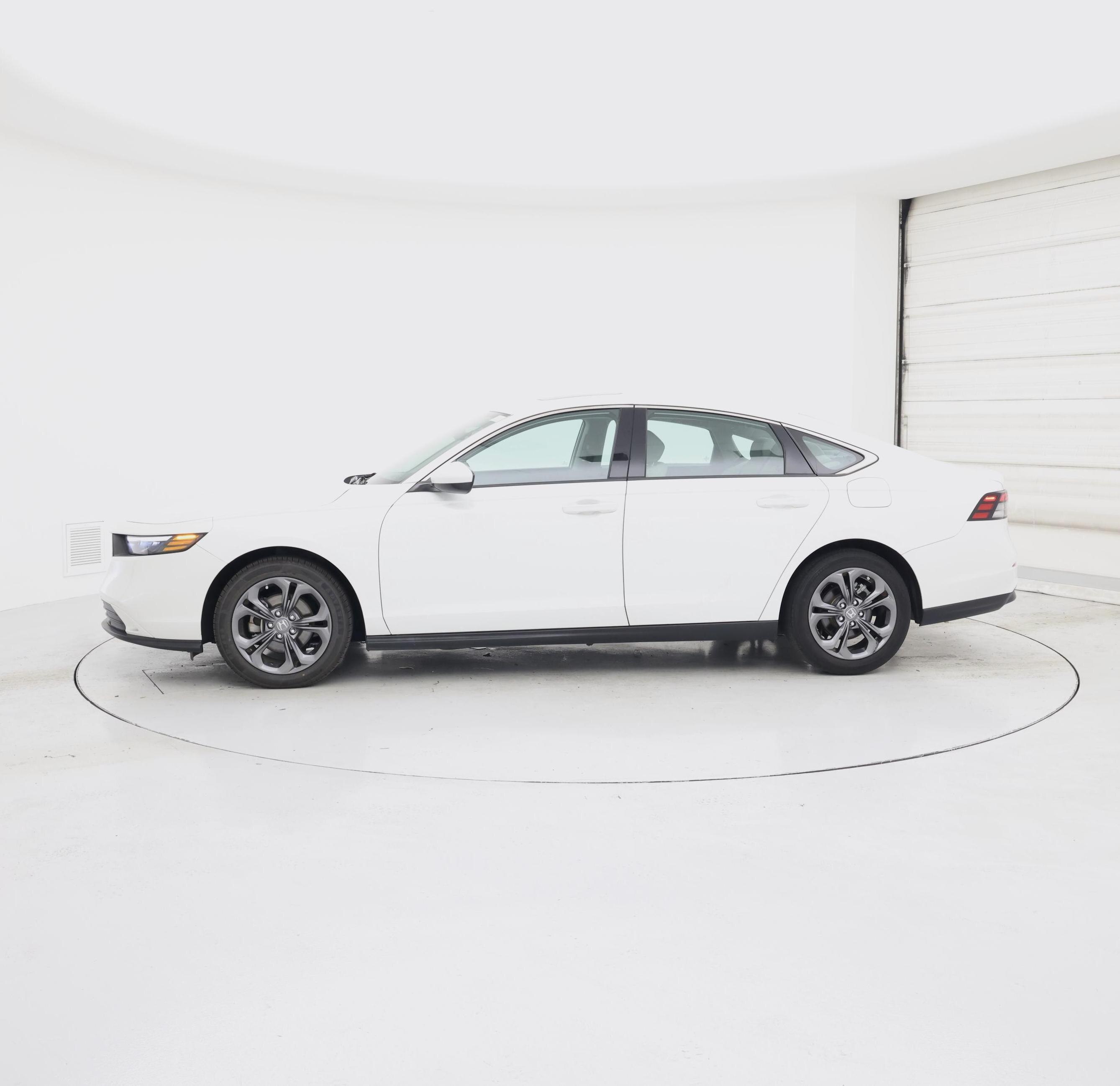 Thumbnail: 2023 Honda Accord - 3