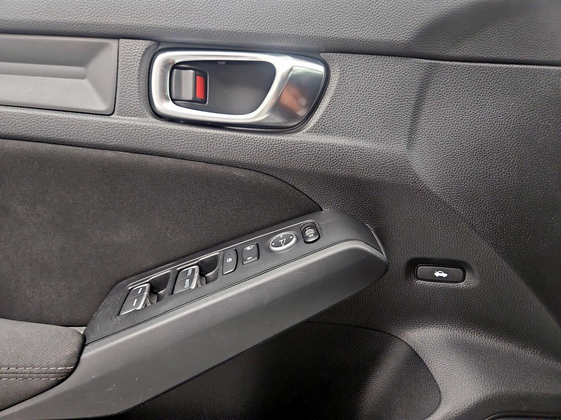 Thumbnail: 2022 Honda Civic - 12