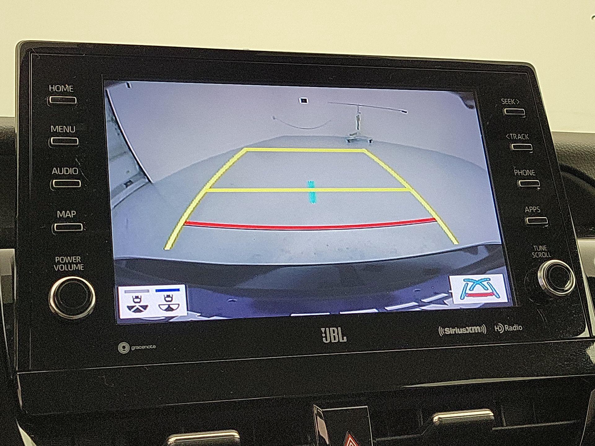 Thumbnail: 2021 Toyota Camry - 14