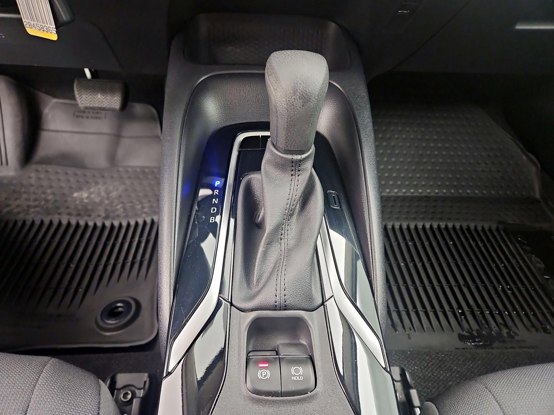 Thumbnail: 2022 Toyota Corolla - 17