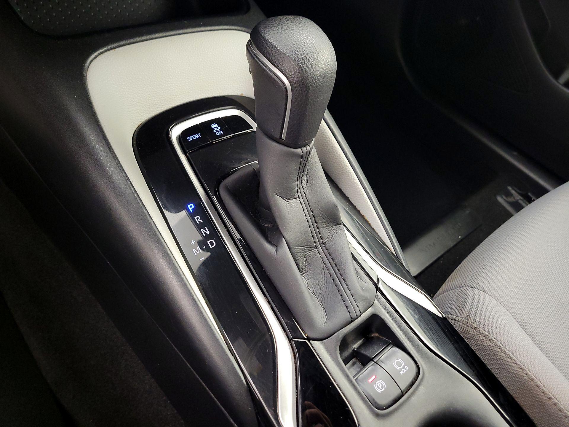 Thumbnail: 2021 Toyota Corolla - 17