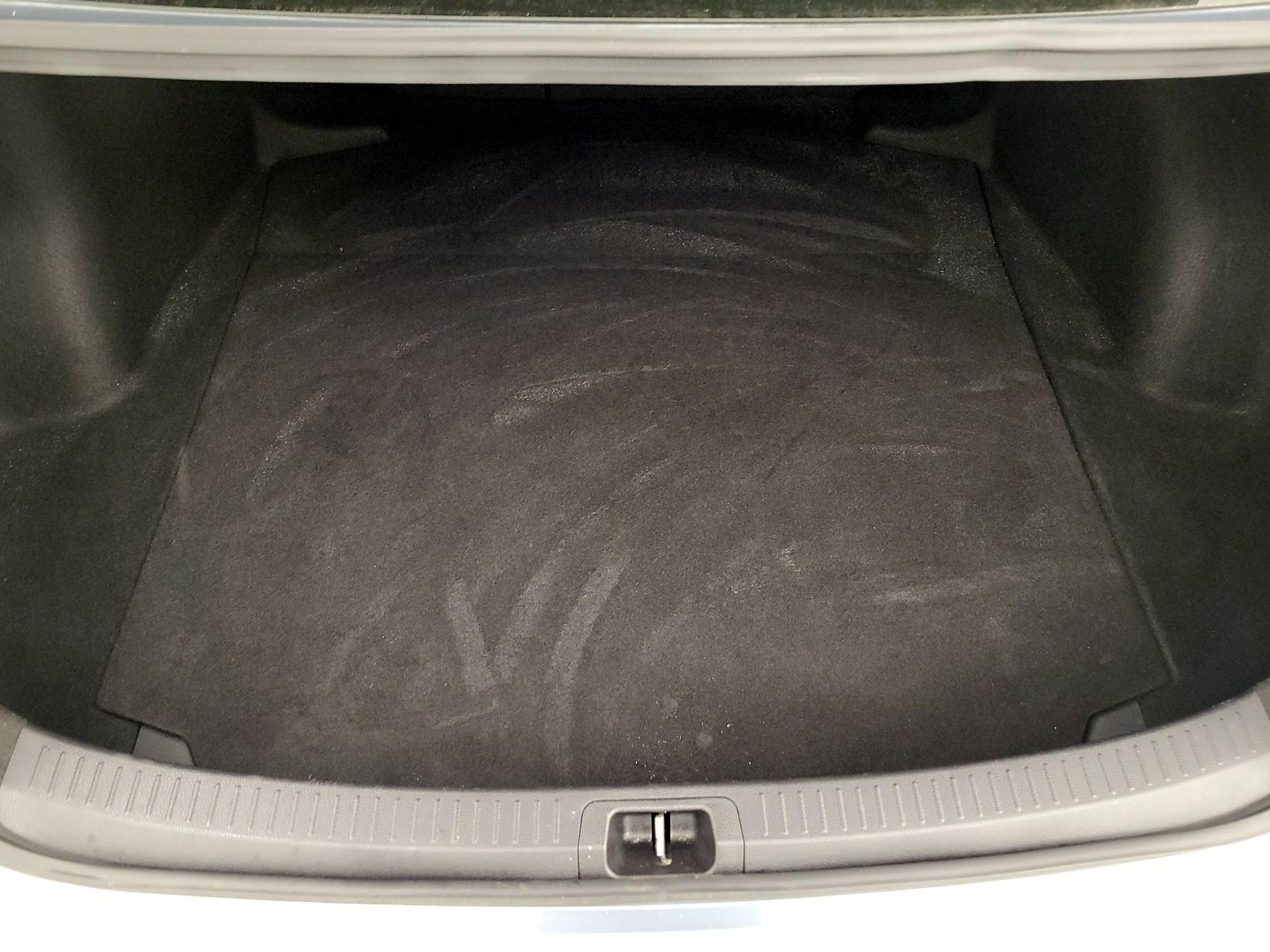 Thumbnail: 2021 Toyota Corolla - 20