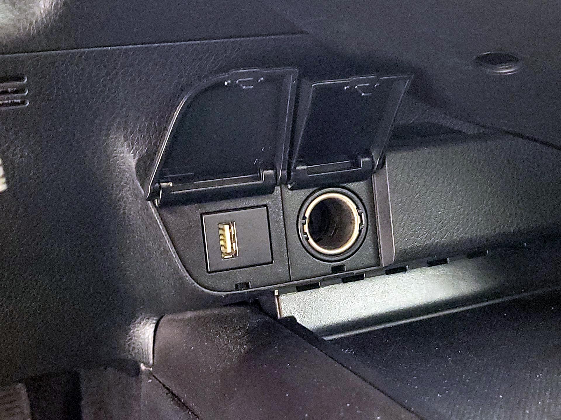 Thumbnail: 2024 Toyota Camry - 18