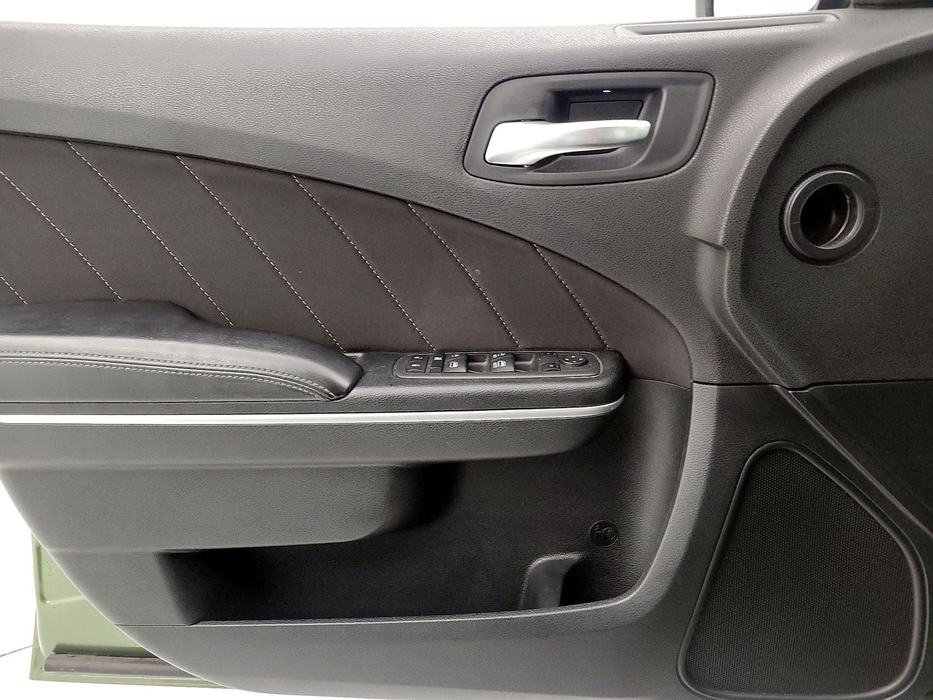 Thumbnail: 2022 Dodge Charger - 12