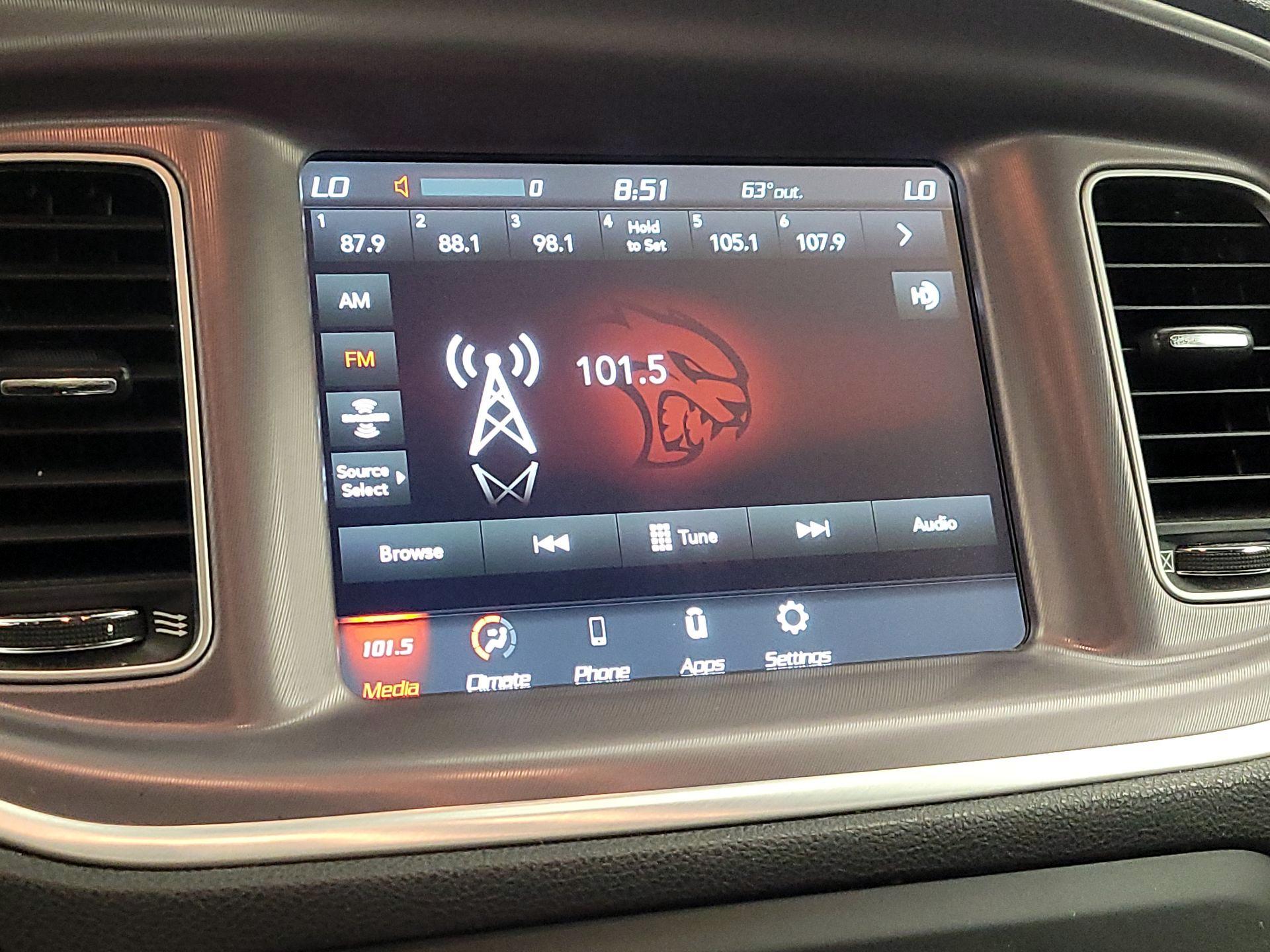 Thumbnail: 2022 Dodge Charger - 15