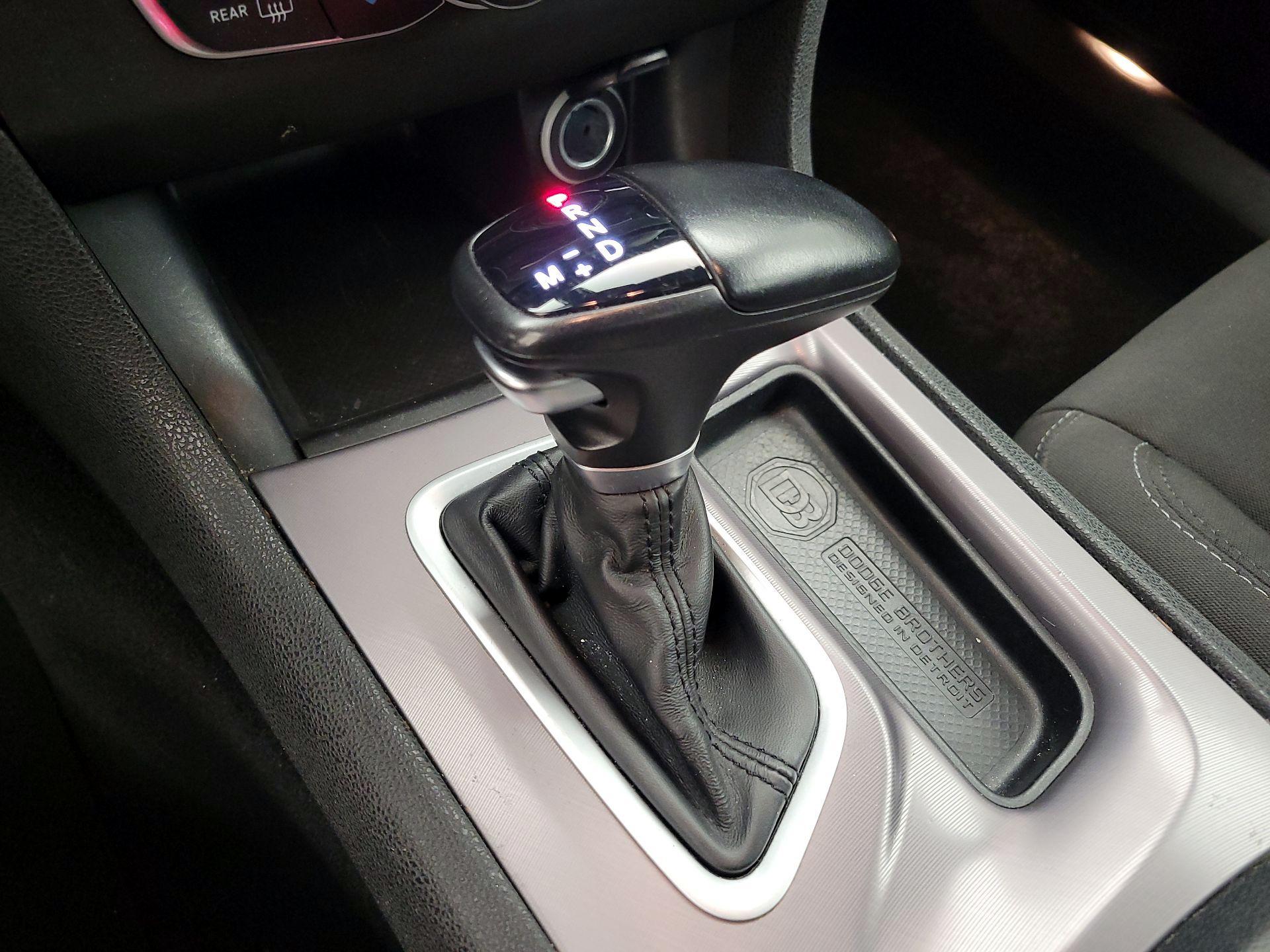 Thumbnail: 2022 Dodge Charger - 17