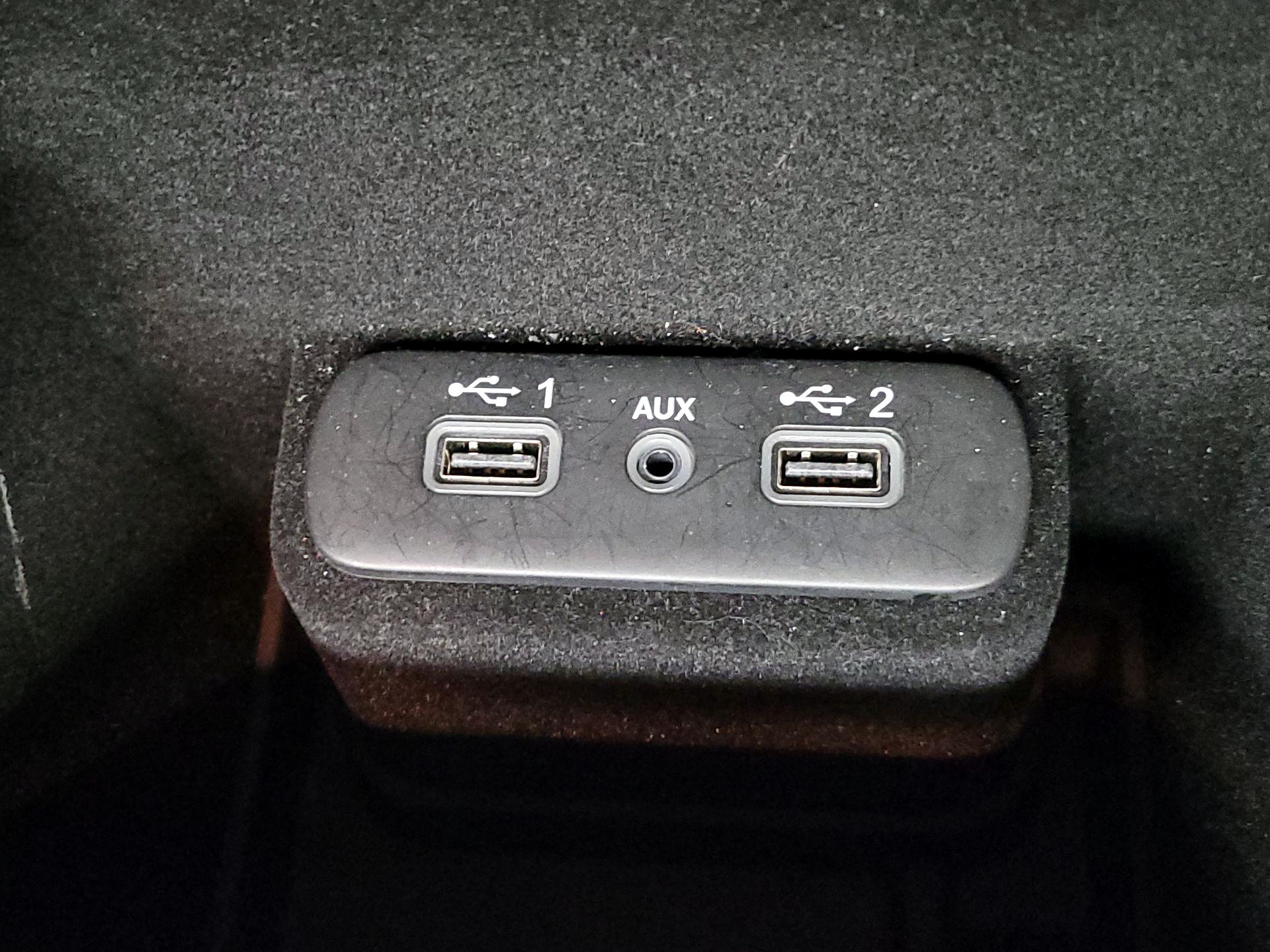 Thumbnail: 2022 Dodge Charger - 18