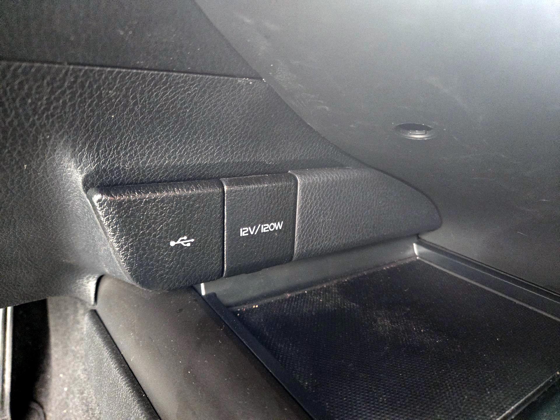 Thumbnail: 2023 Toyota Camry - 18