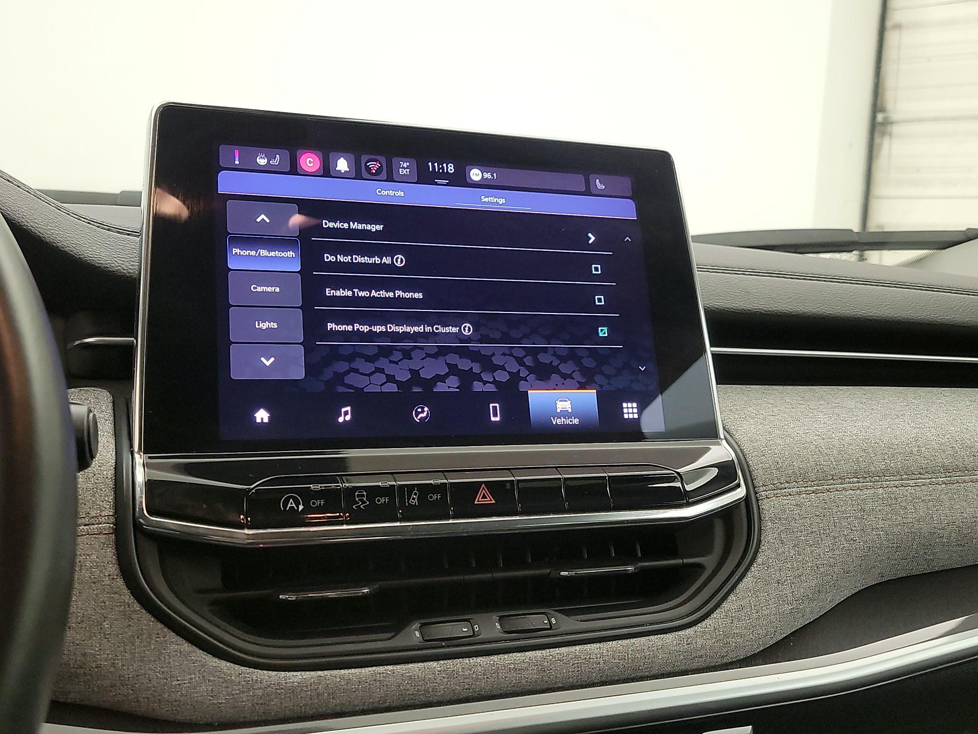 Thumbnail: 2022 Jeep Compass - 15