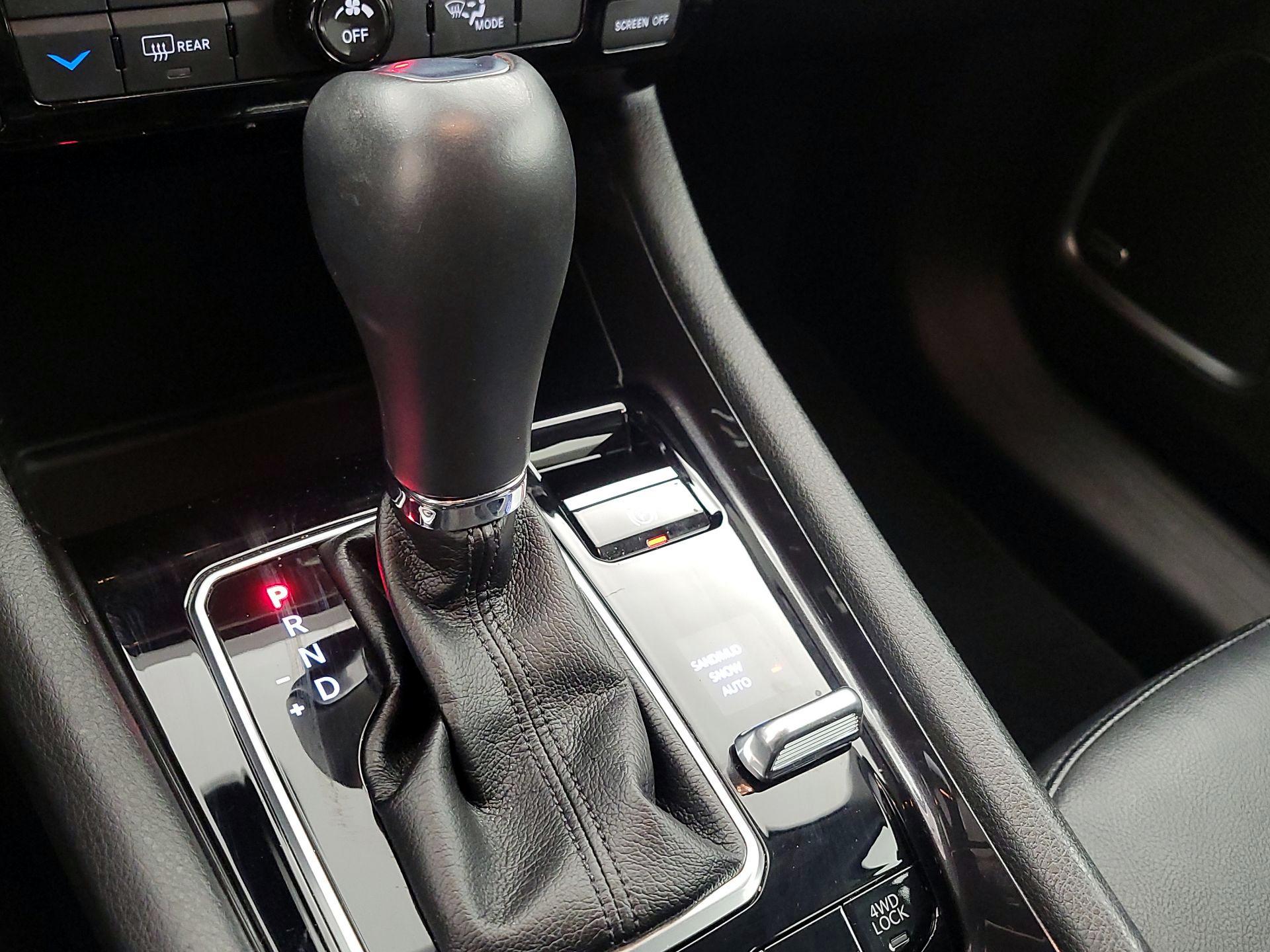 Thumbnail: 2022 Jeep Compass - 17