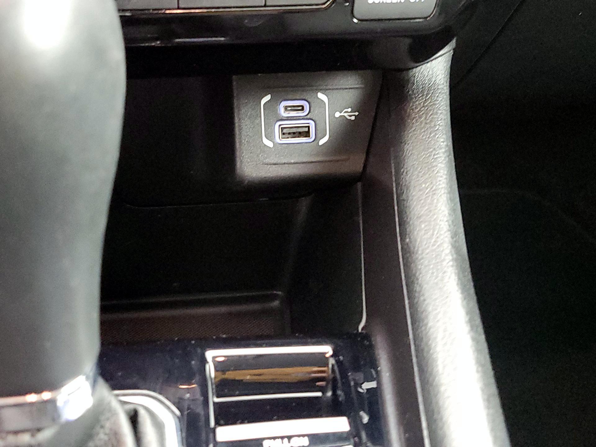 Thumbnail: 2022 Jeep Compass - 18