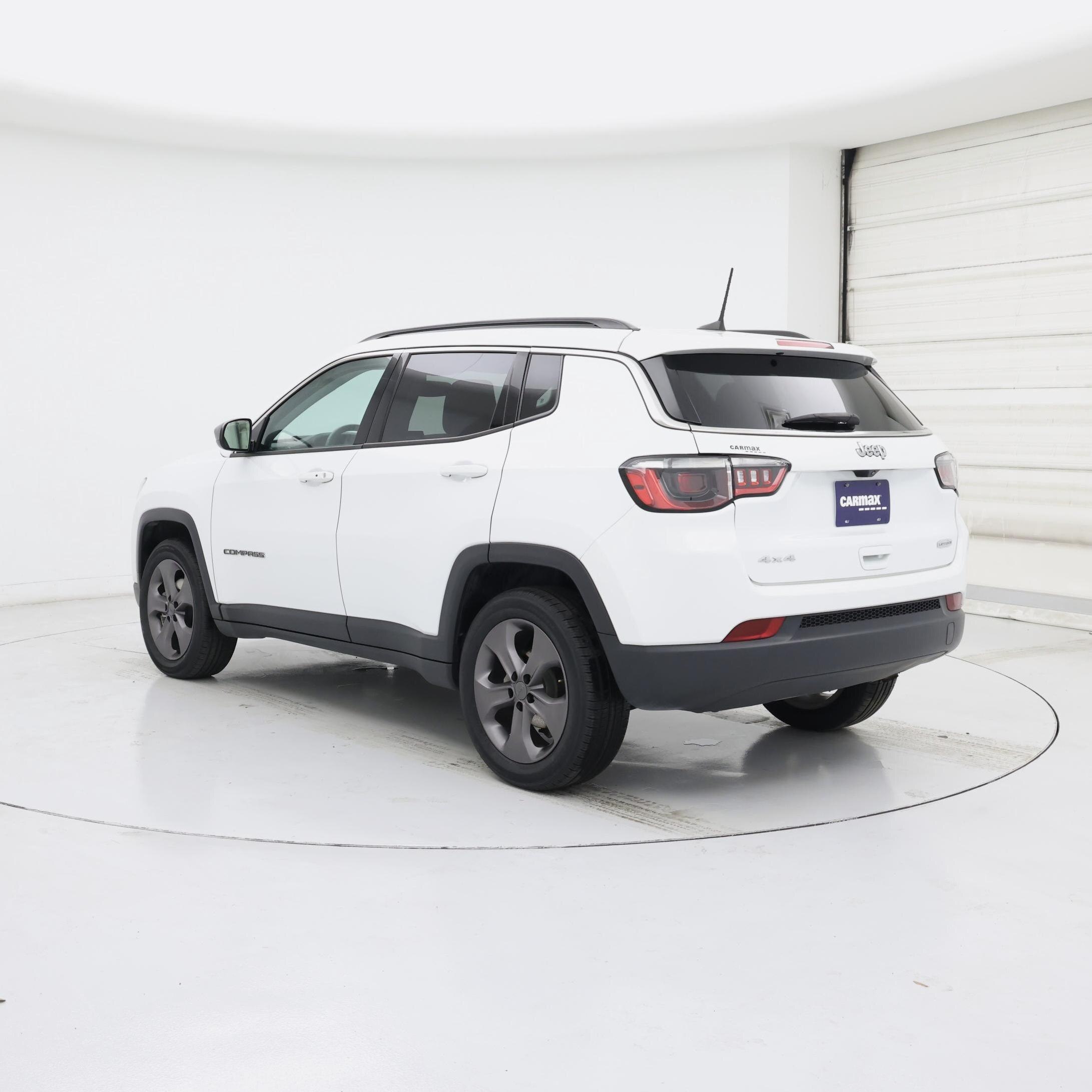 Thumbnail: 2022 Jeep Compass - 2