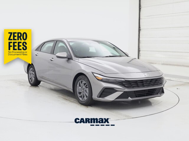 2024 Hyundai Elantra SEL FWD
