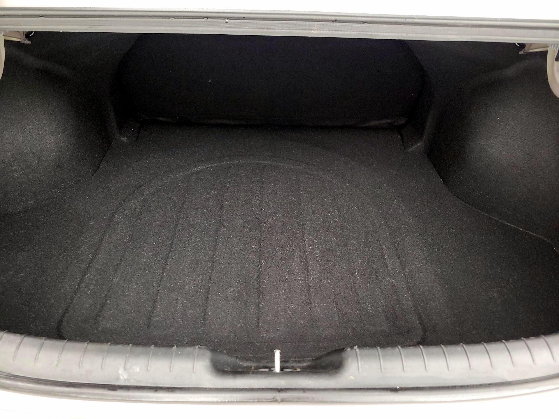 Thumbnail: 2024 Hyundai Elantra - 20