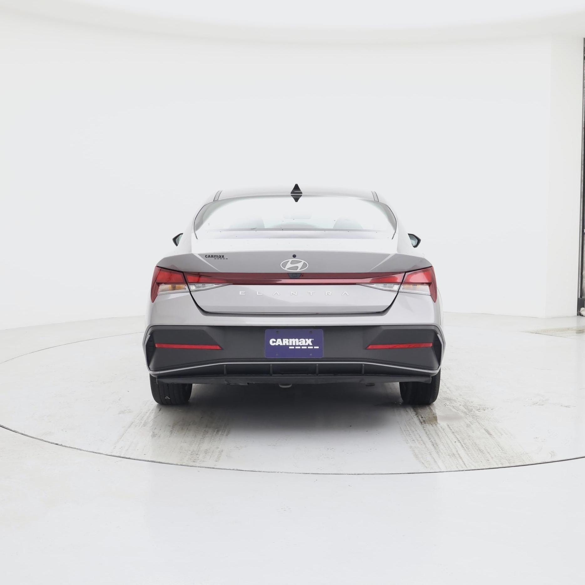 Thumbnail: 2024 Hyundai Elantra - 6