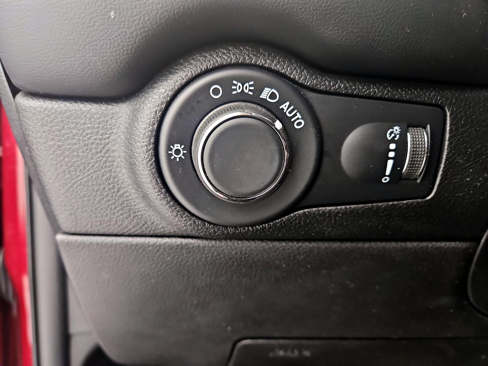 Thumbnail: 2023 Dodge Durango - 13