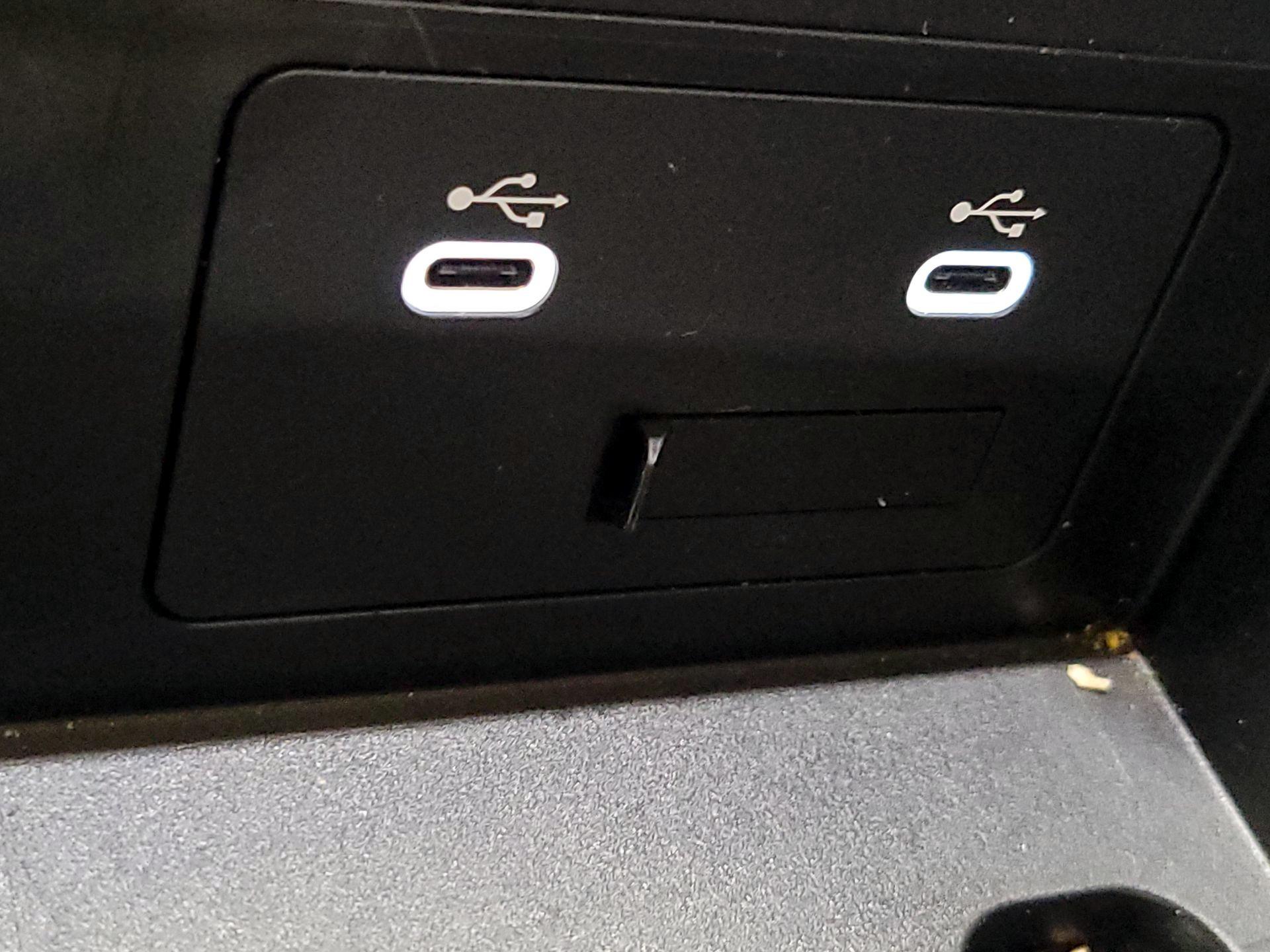 Thumbnail: 2024 Mazda CX-90 - 18