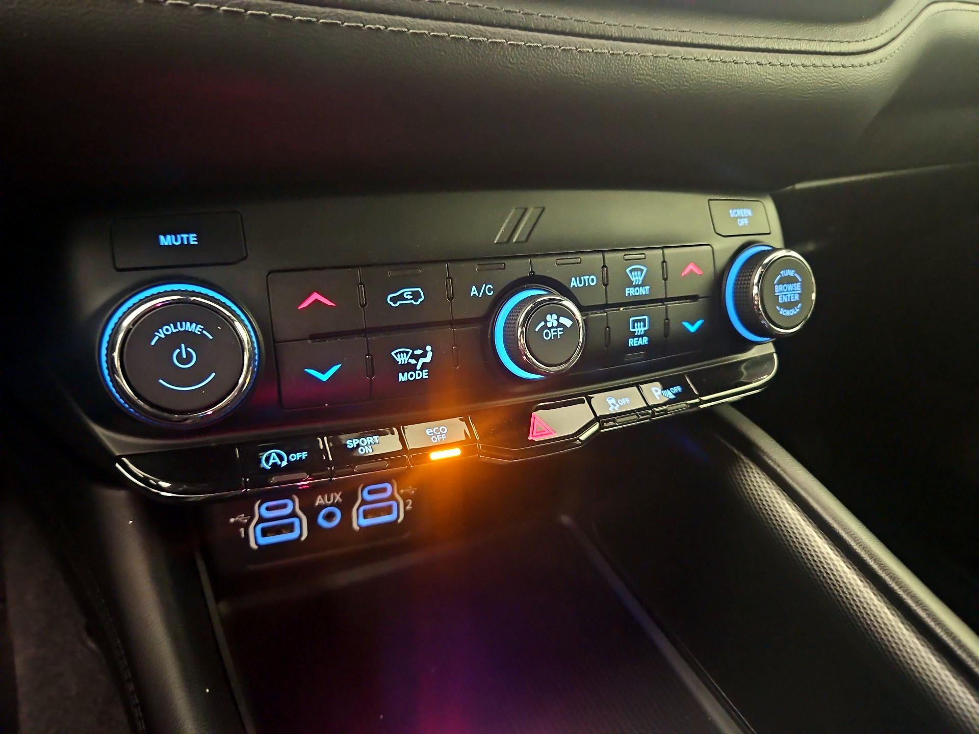 Thumbnail: 2021 Dodge Durango - 16