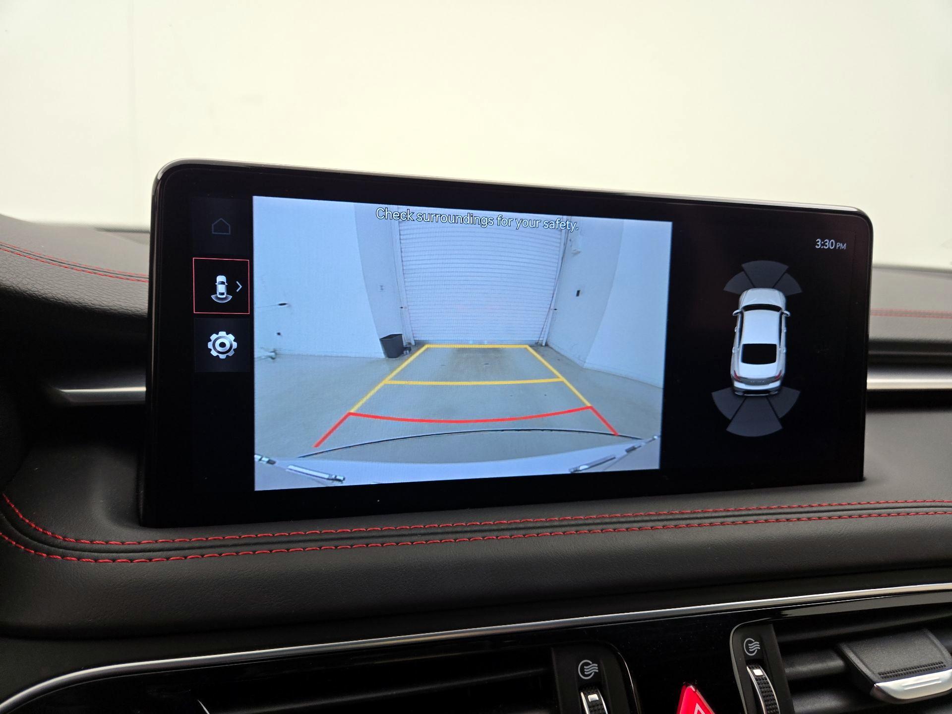 Thumbnail: 2023 Genesis G70 - 15