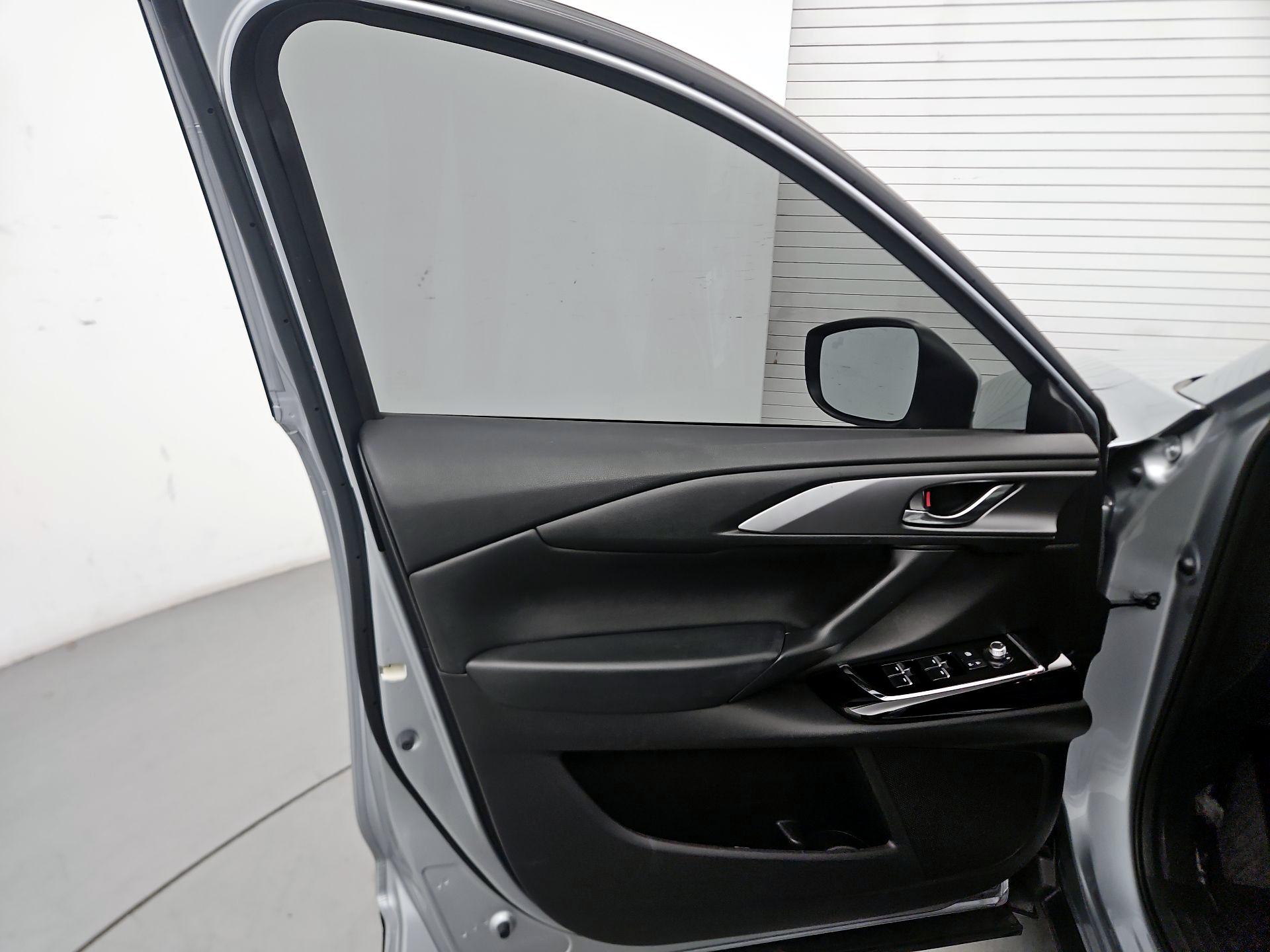 Thumbnail: 2023 Mazda CX-9 - 12