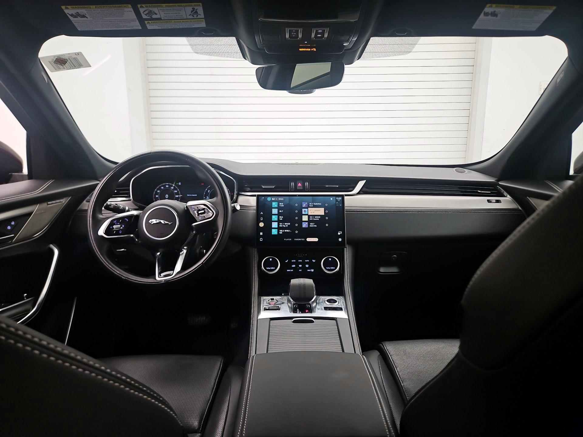 Thumbnail: 2024 Jaguar F-Pace - 9