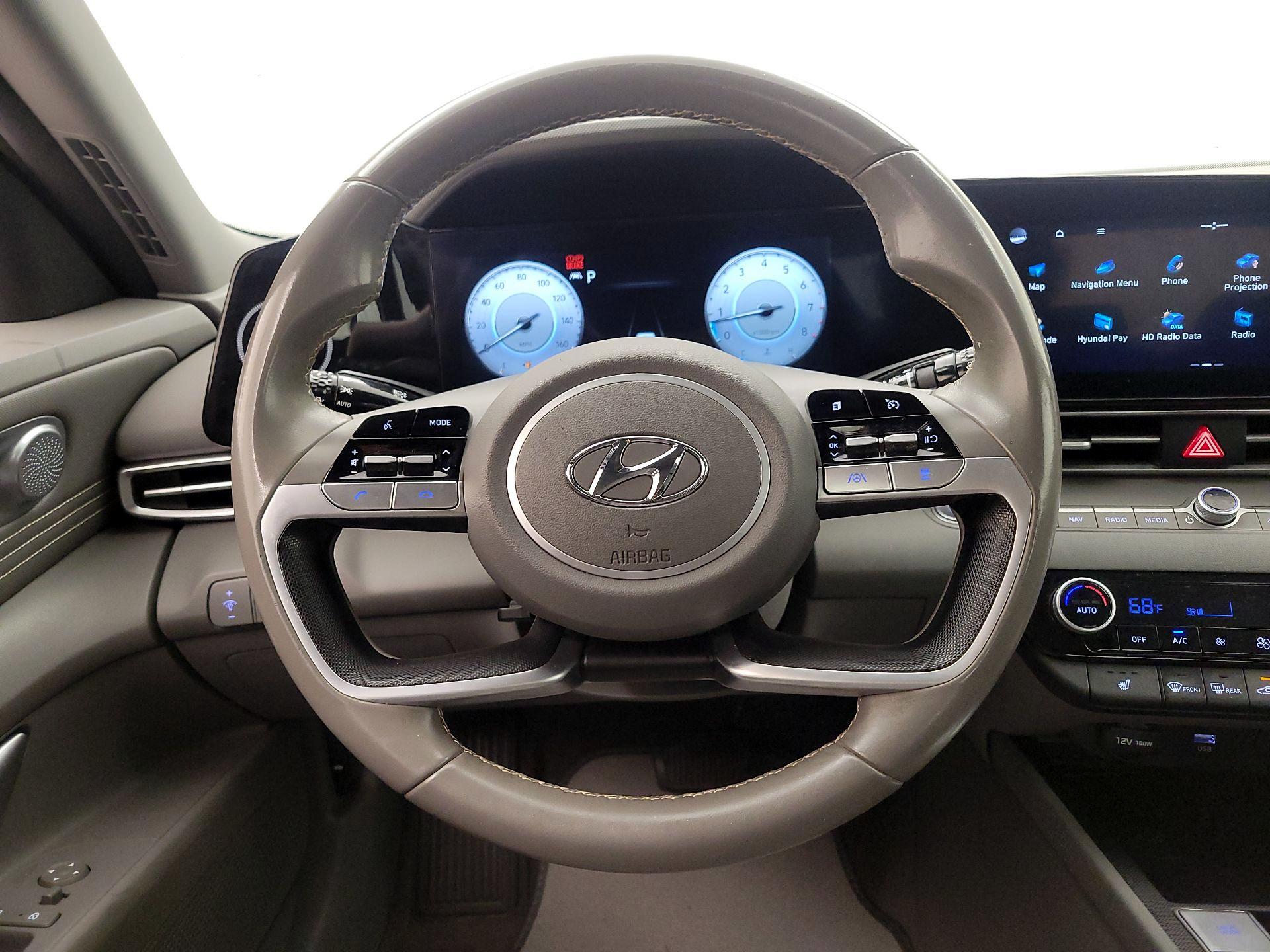 Thumbnail: 2023 Hyundai Elantra - 10