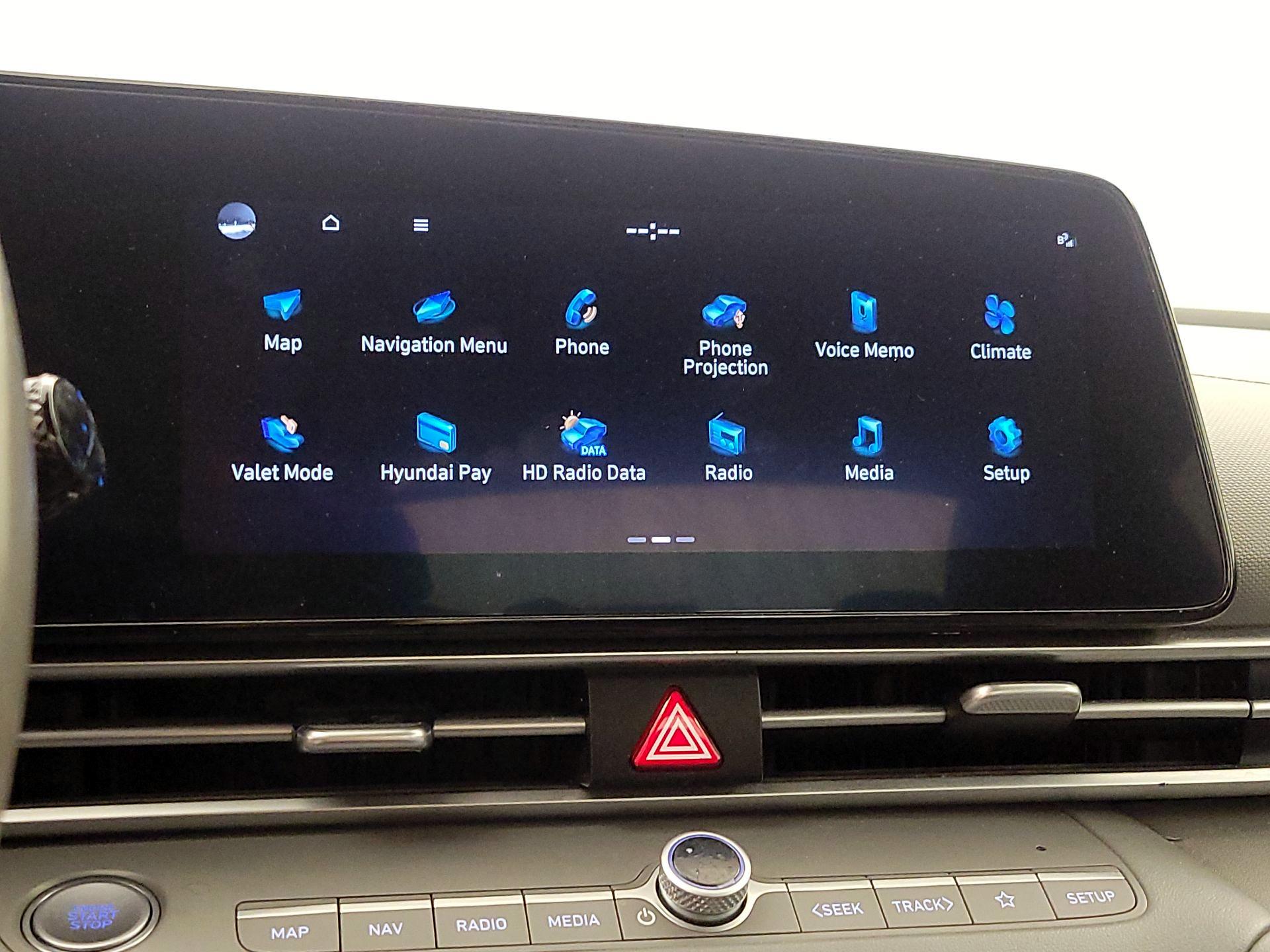 Thumbnail: 2023 Hyundai Elantra - 15