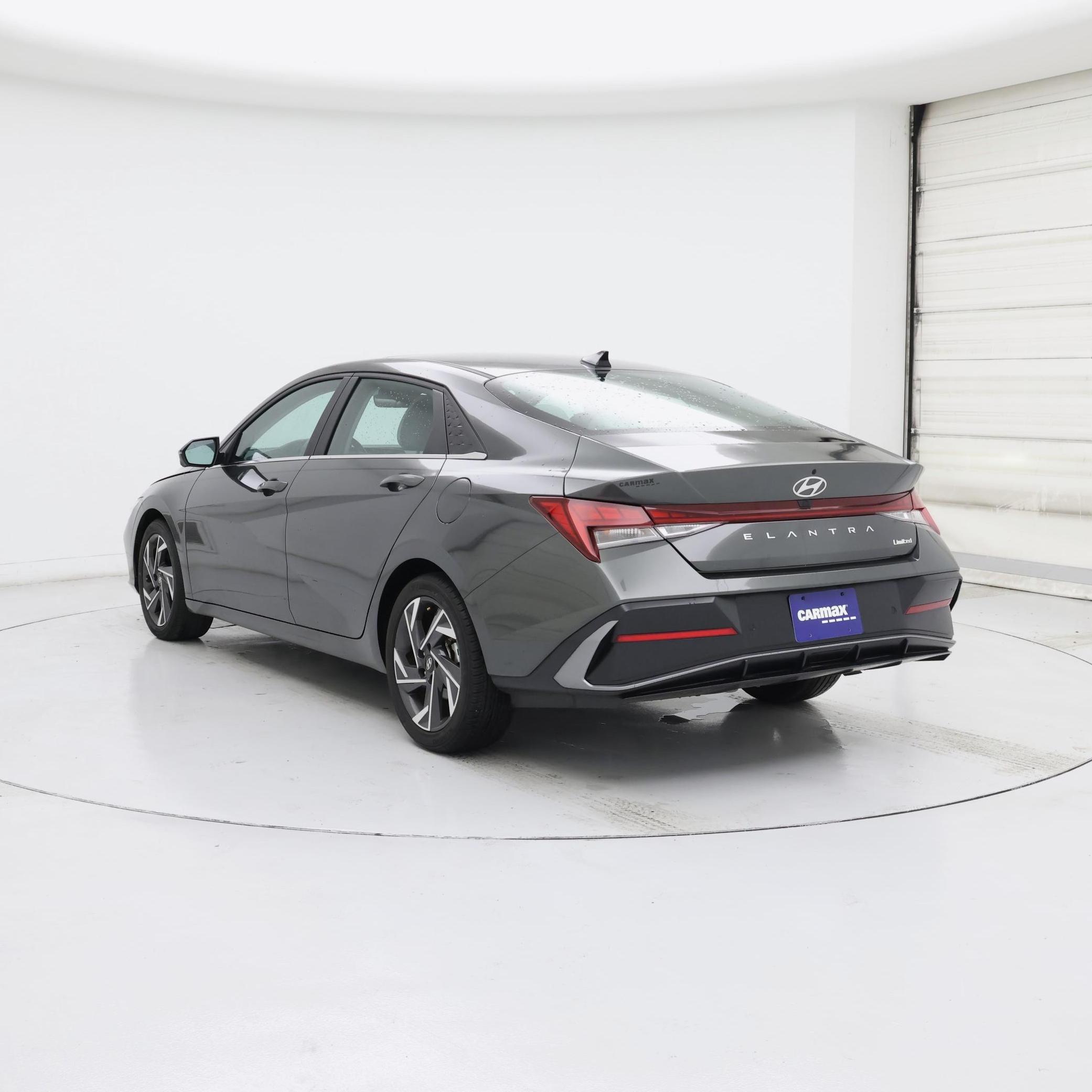 Thumbnail: 2024 Hyundai Elantra - 2