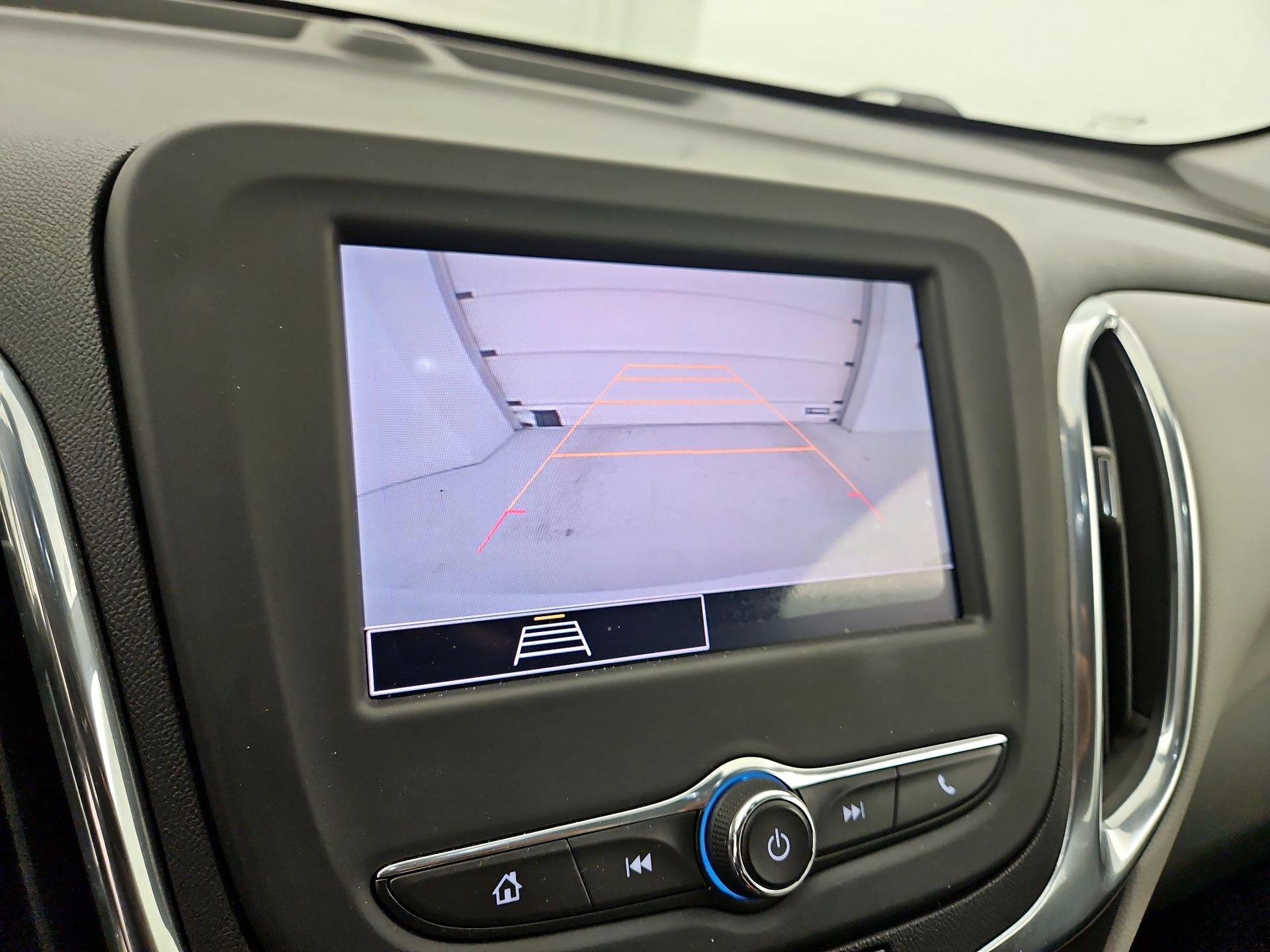 Thumbnail: 2022 Chevrolet Equinox - 14