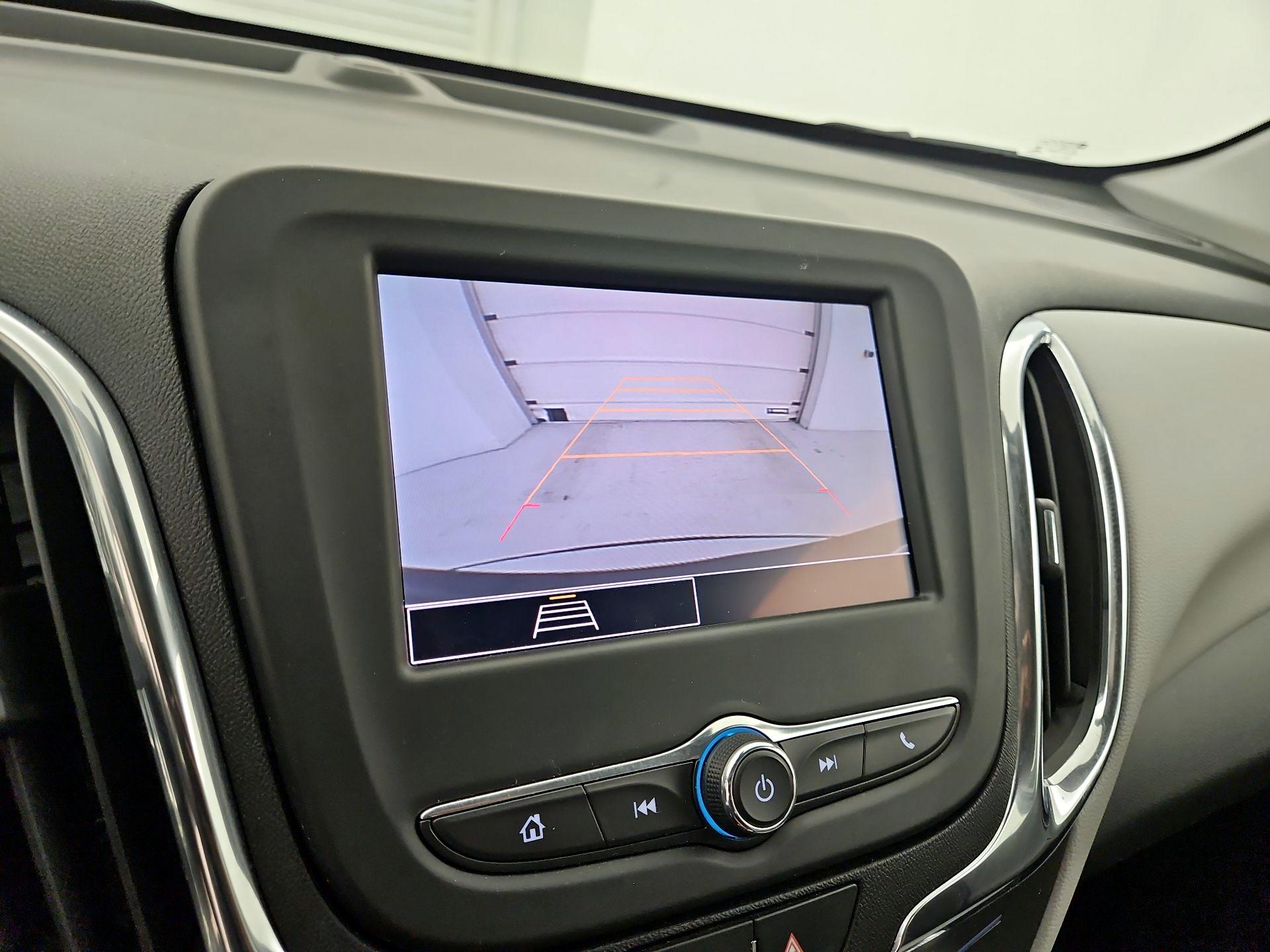 Thumbnail: 2022 Chevrolet Equinox - 14