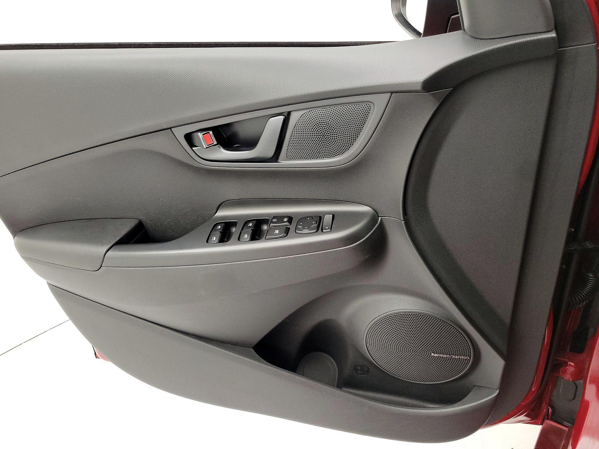 Thumbnail: 2022 Hyundai Kona - 12