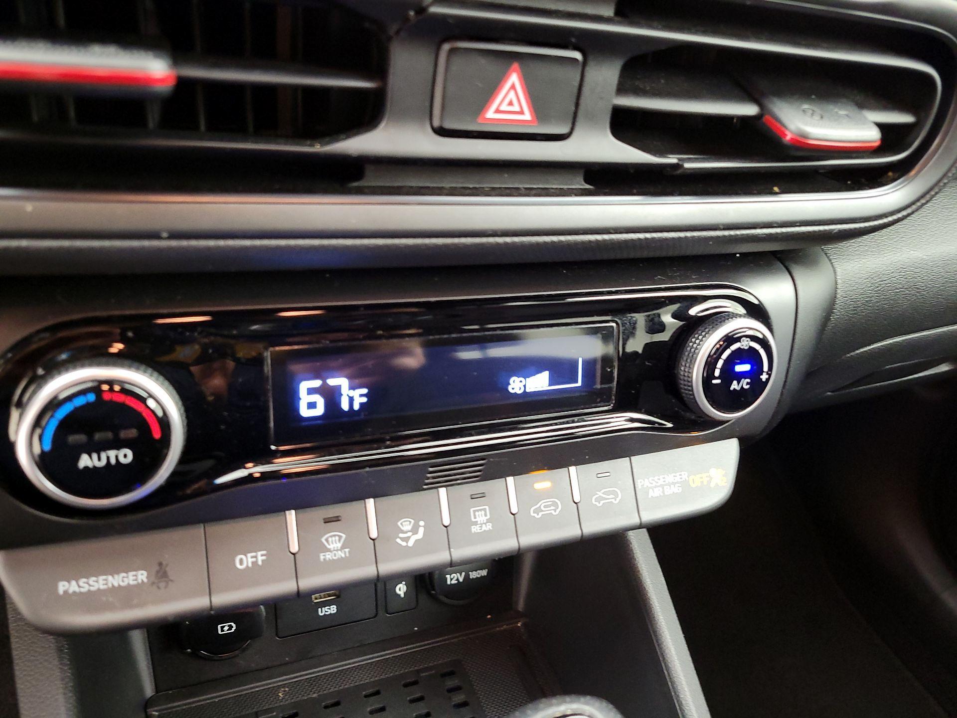 Thumbnail: 2022 Hyundai Kona - 16