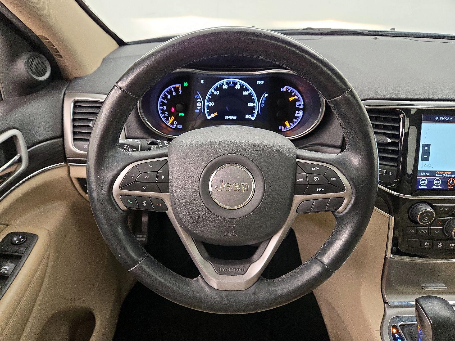 Thumbnail: 2021 Jeep Grand Cherokee - 10